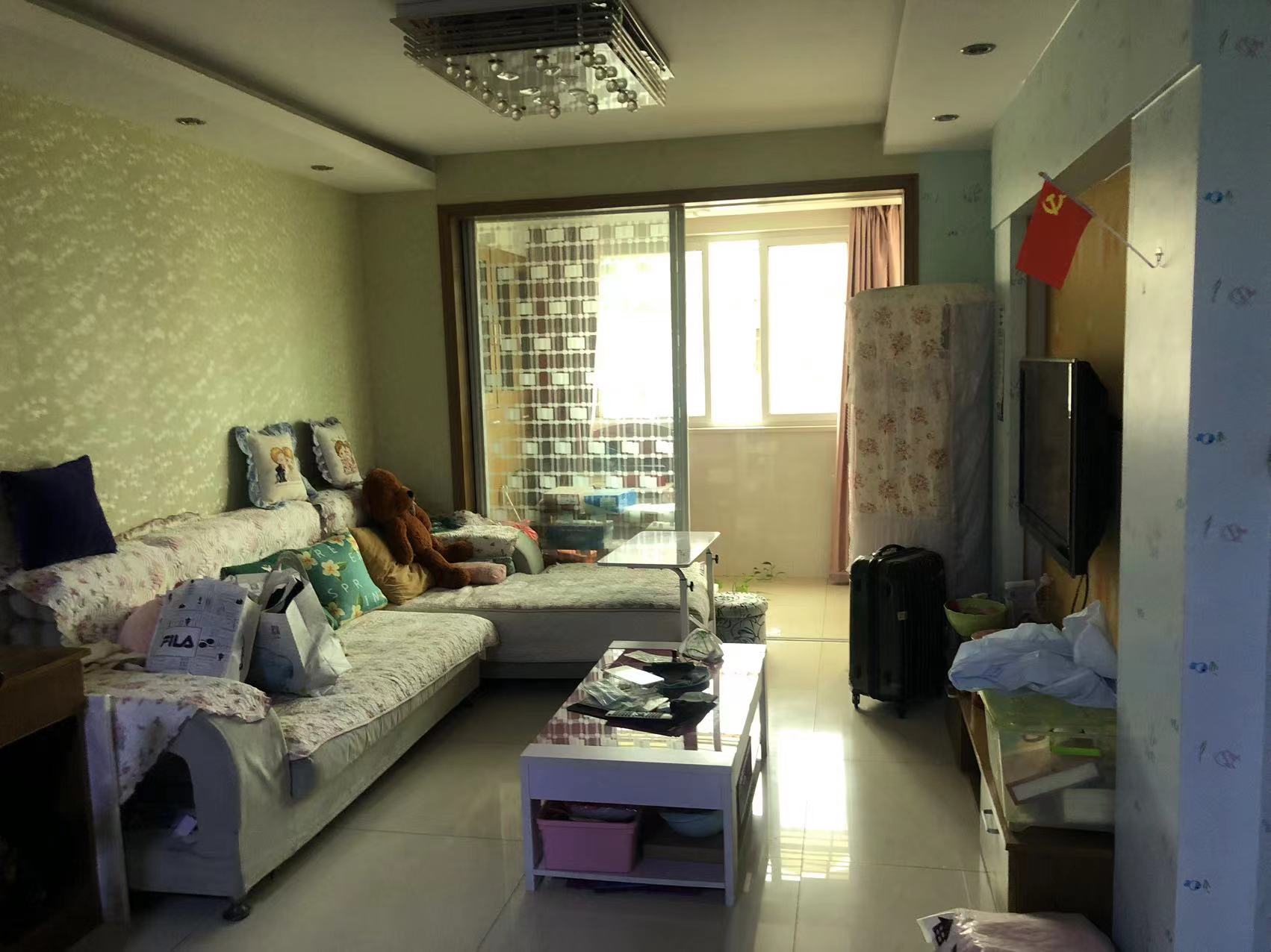 虹桥新苑 4室2厅2卫 130m²