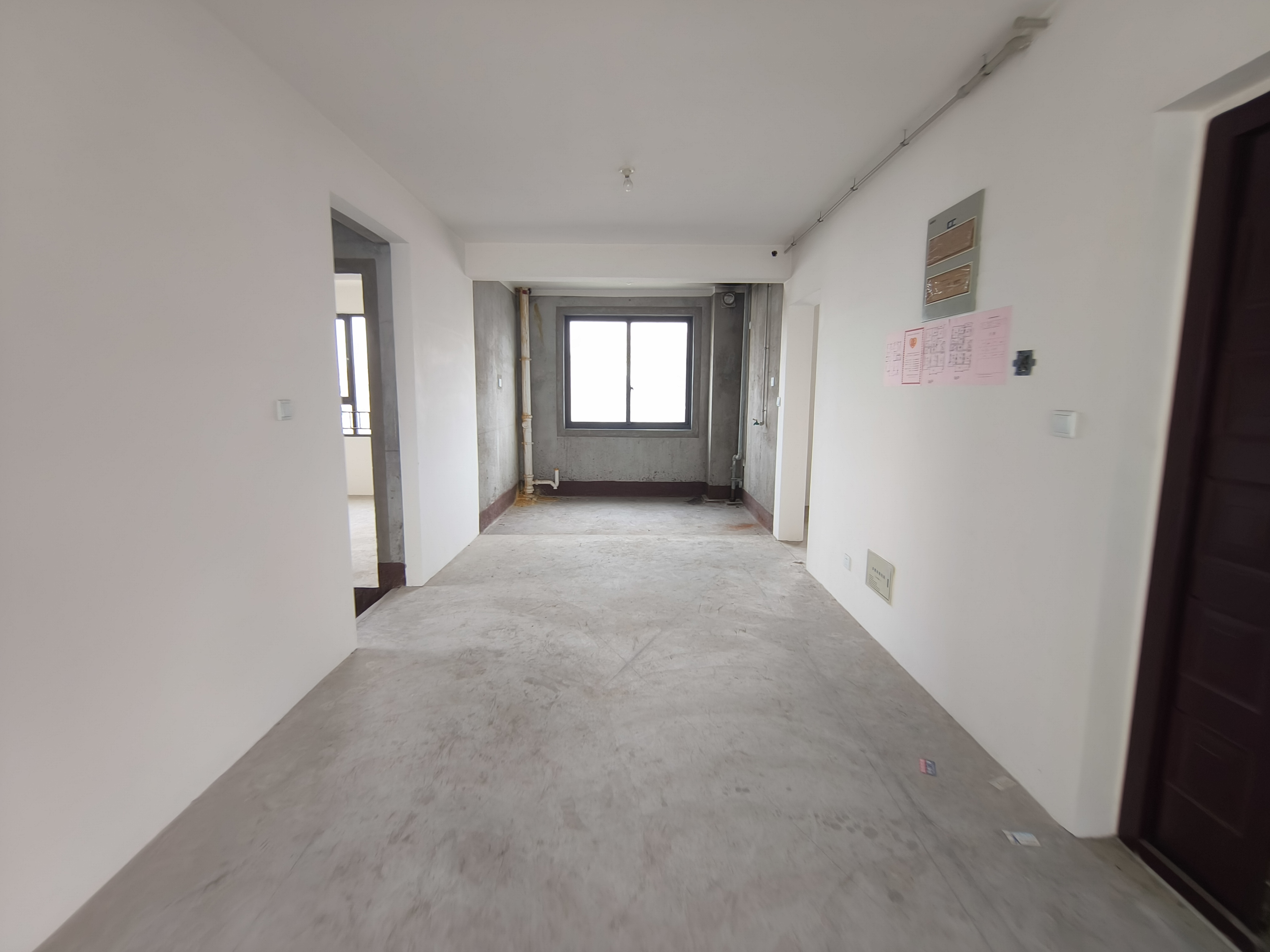 湖畔天下 4室2厅2卫 153m²