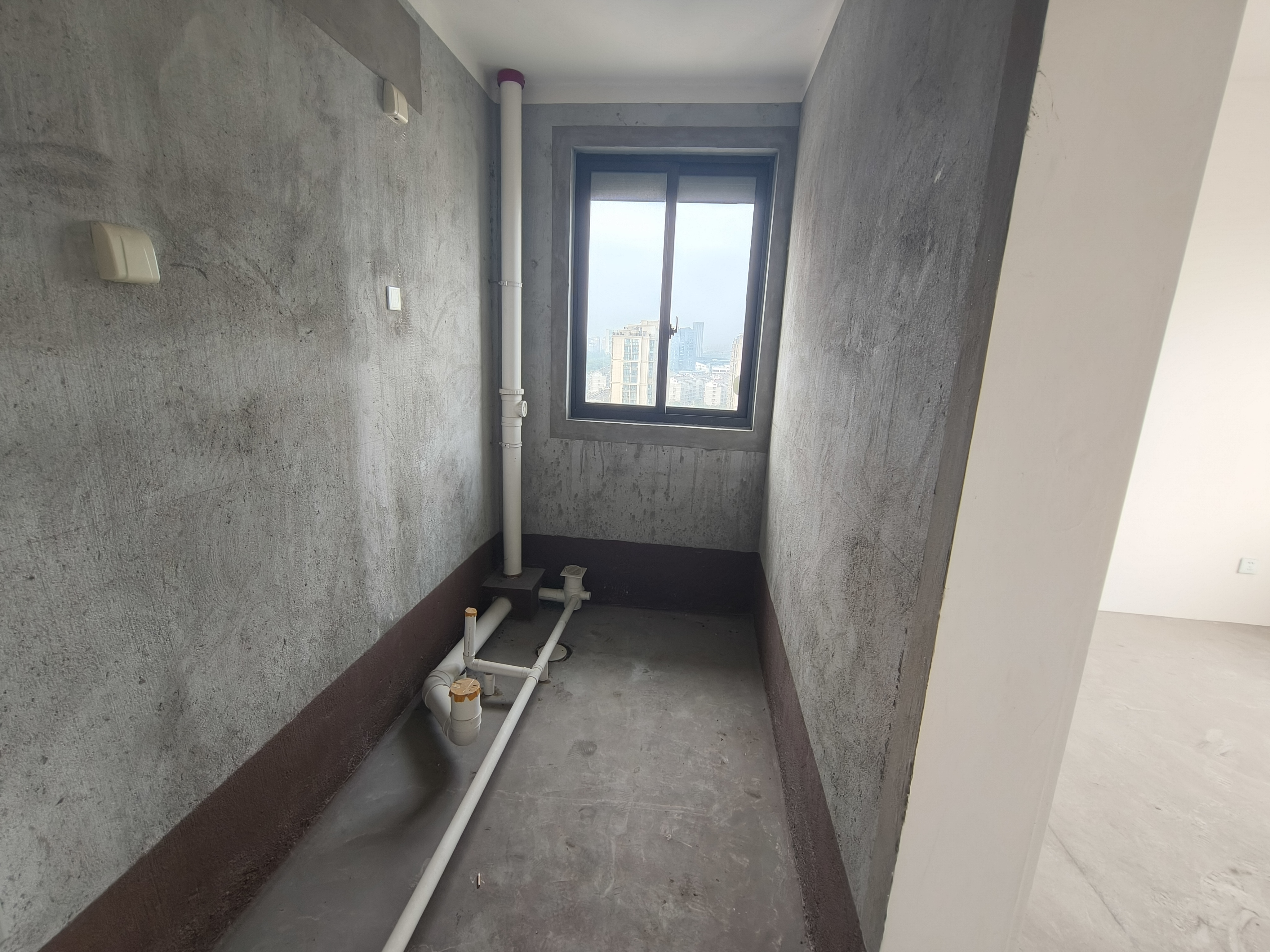 湖畔天下 4室2厅2卫 153m&sup2;