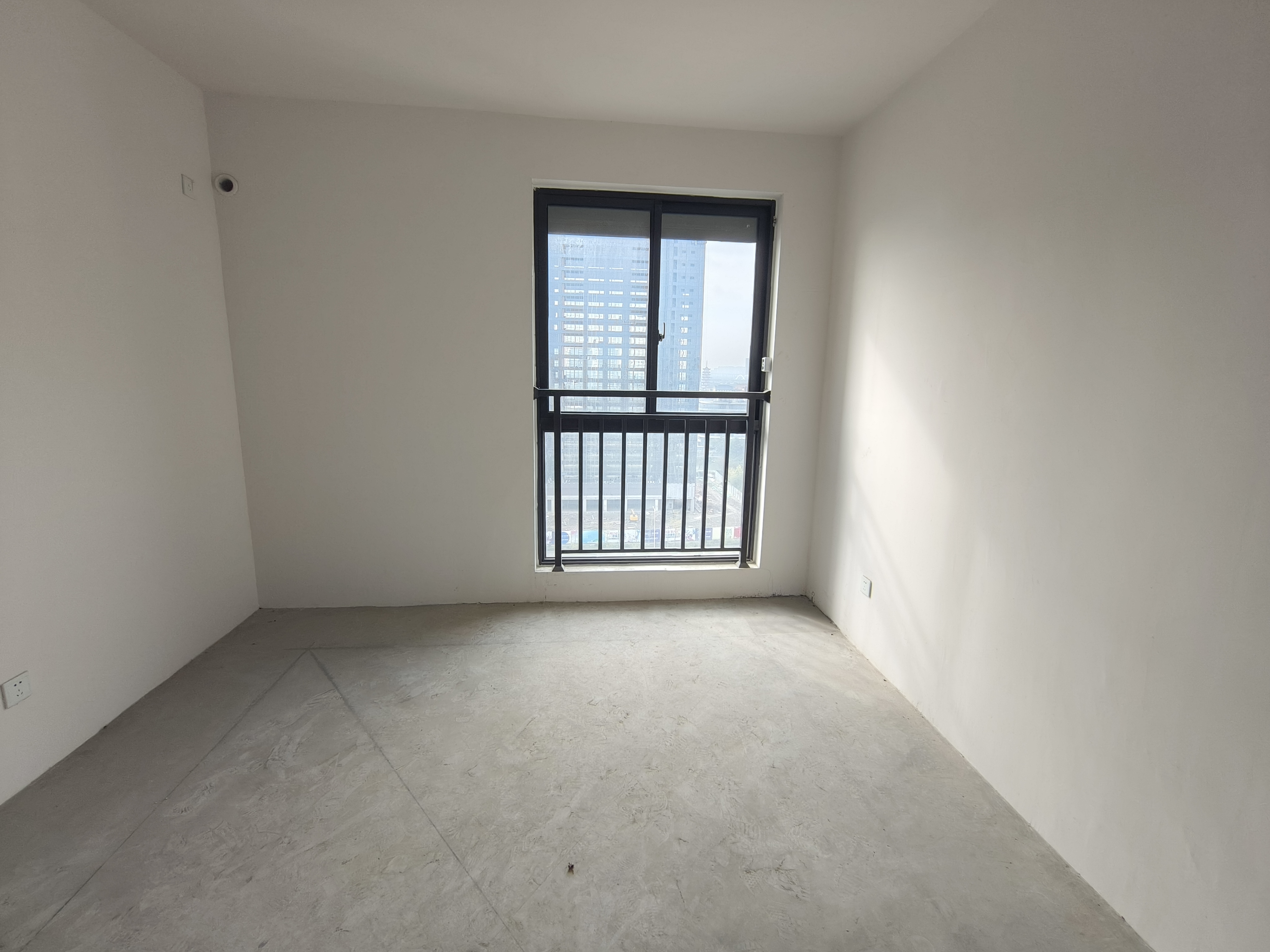 湖畔天下 4室2厅2卫 153m&sup2;