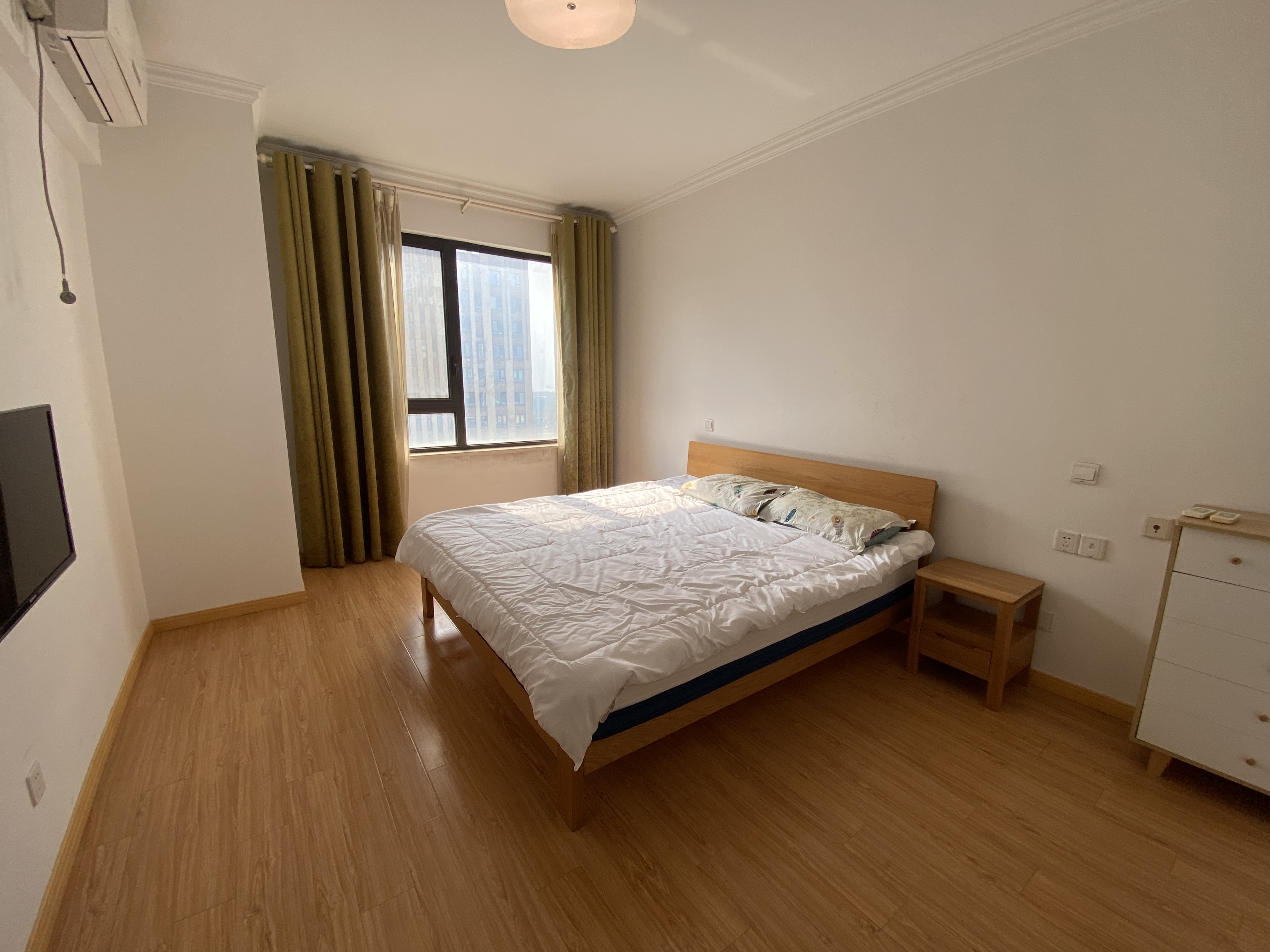 星光耀广场 3室2厅1卫 118.00m²