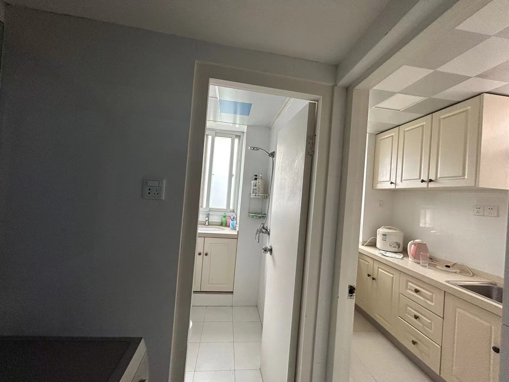 虹桥东村 2室1厅1卫 71m&sup2;