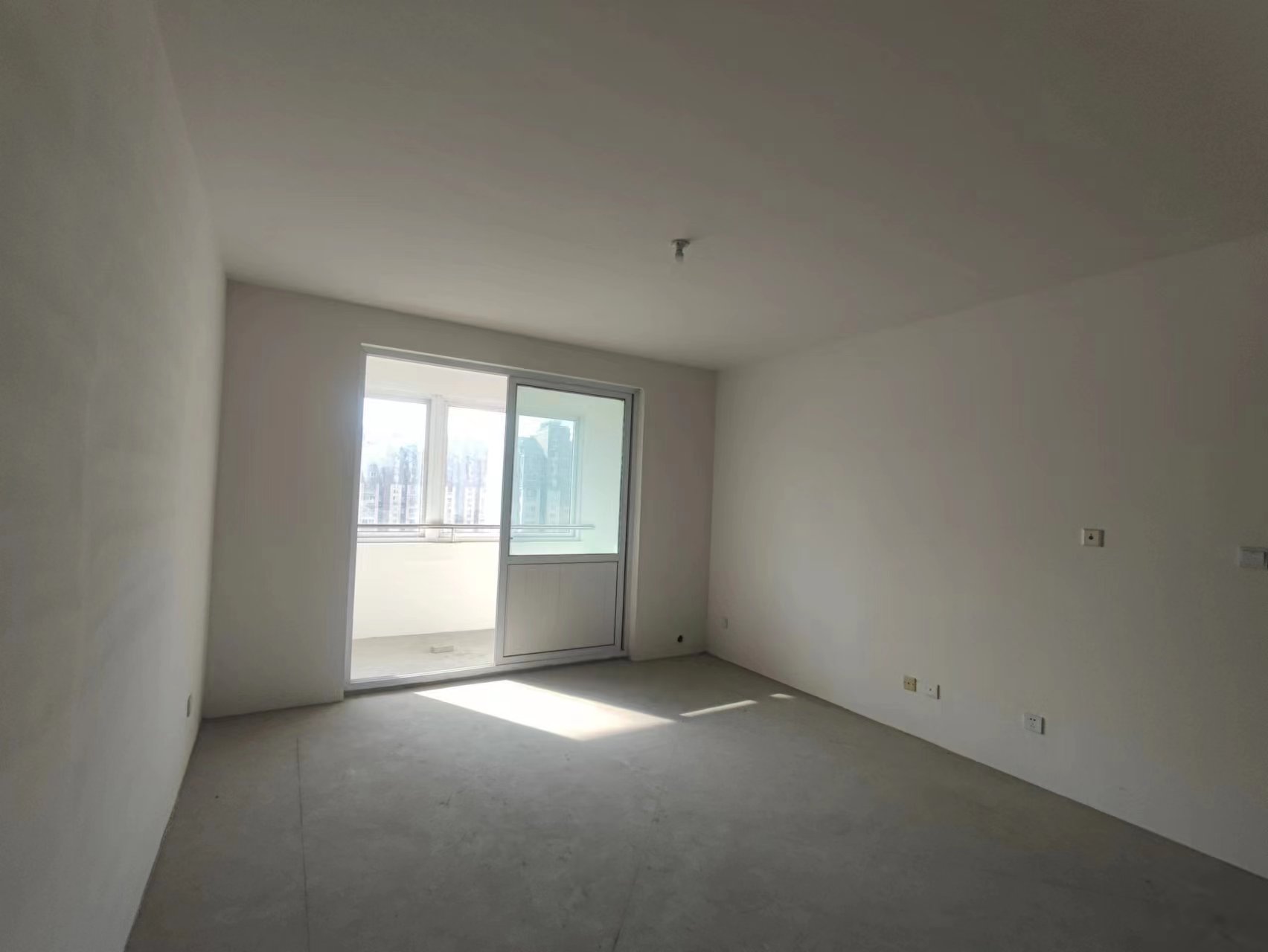 永泰佳园 3室2厅2卫 151m²