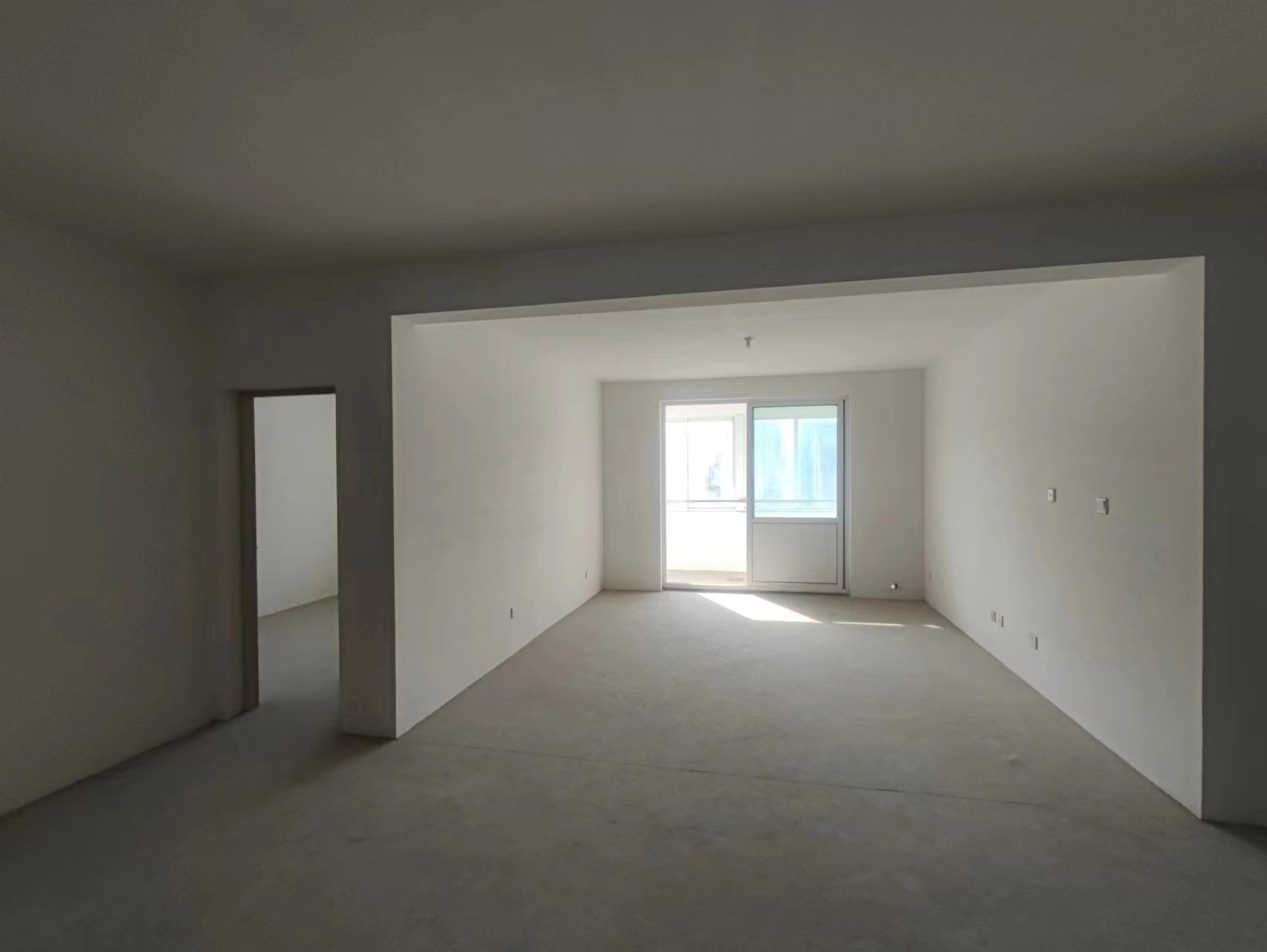 永泰佳园 3室2厅2卫 151m&sup2;