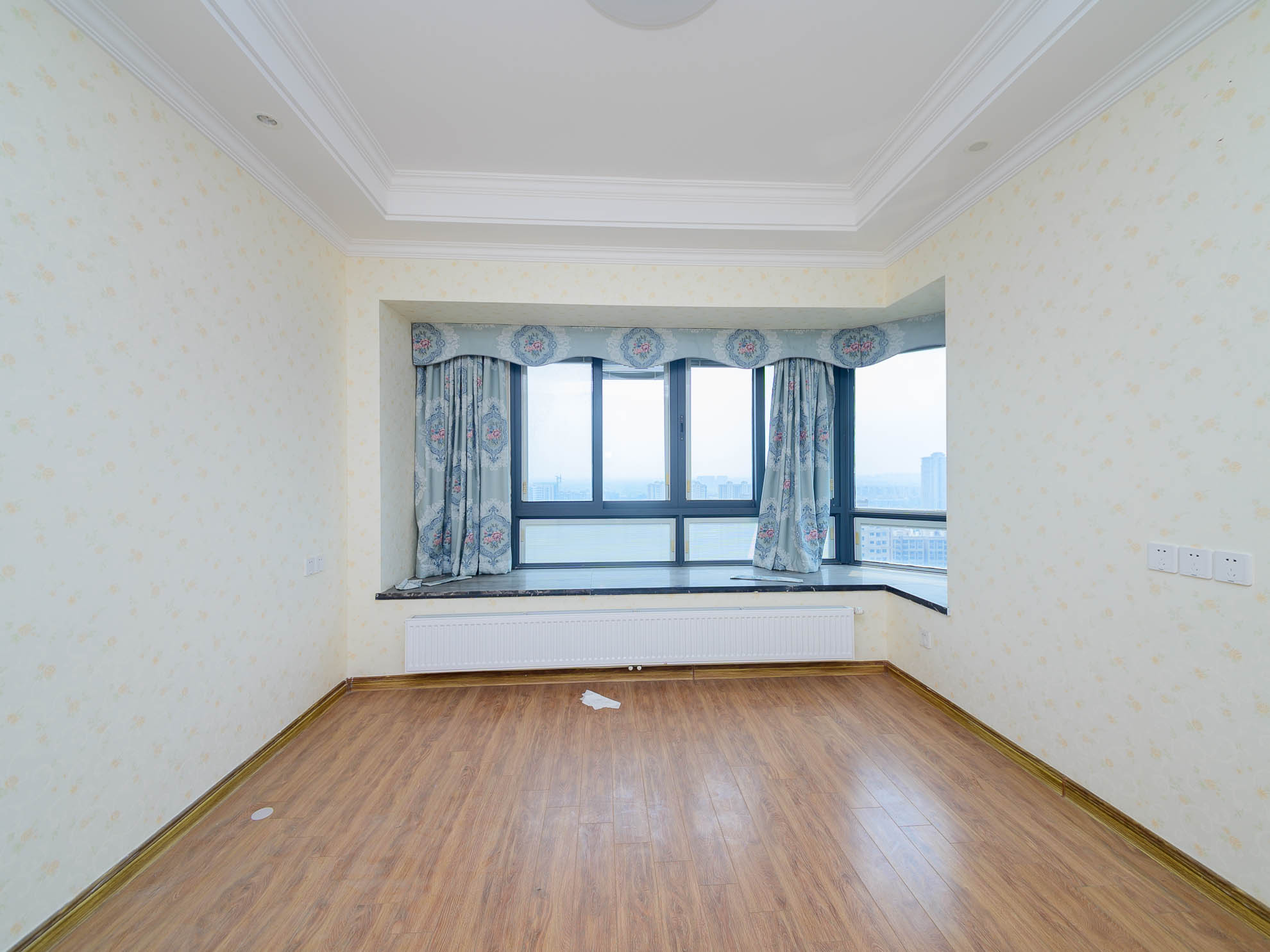 碧桂园天玺湾 4室2厅2卫 142.00m&sup2;