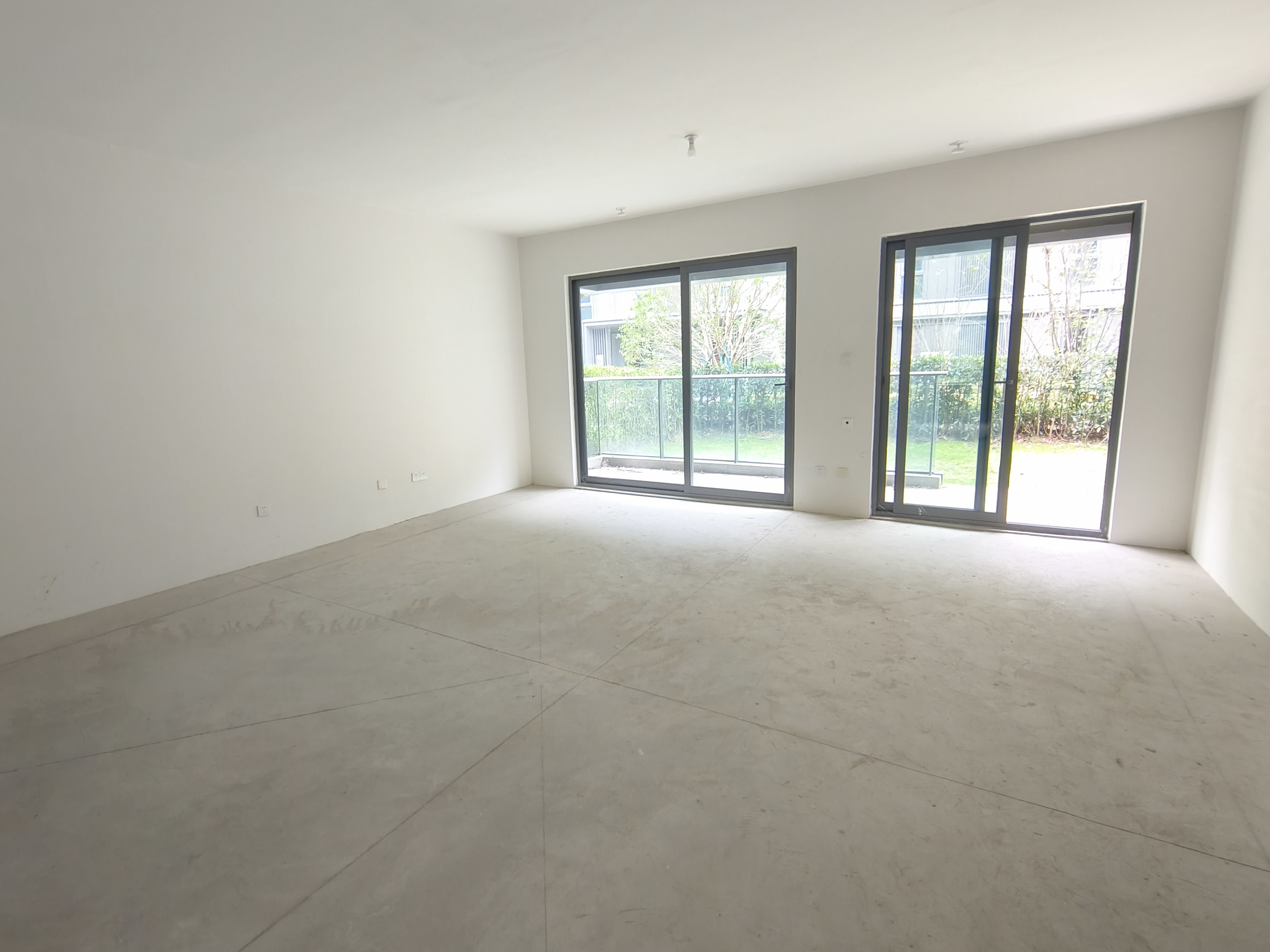 绿城湖境和庐 4室2厅2卫 218m²
