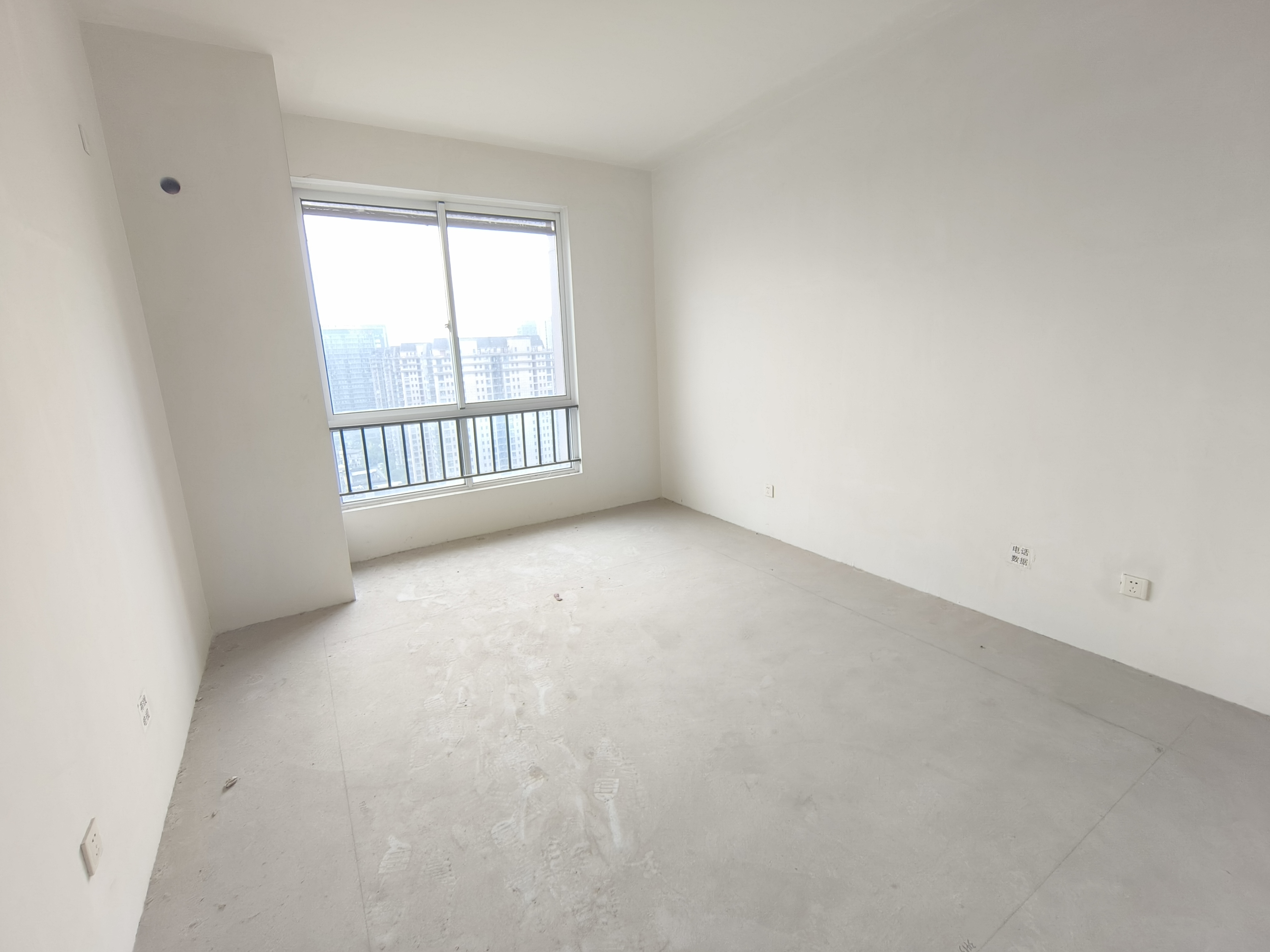 御景華庭 5室2厅2卫 250m&sup2;