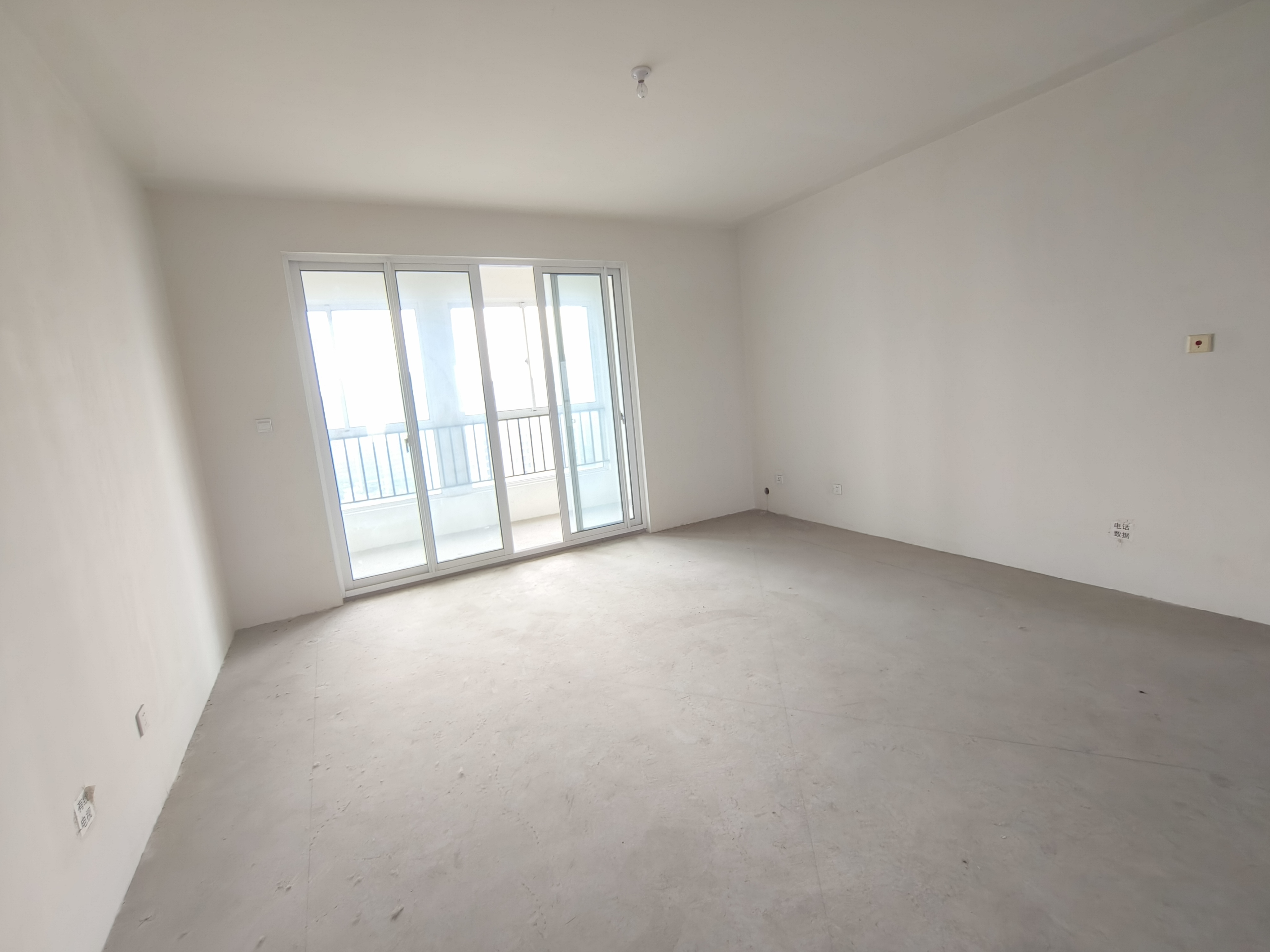 御景華庭 5室2厅2卫 250m²