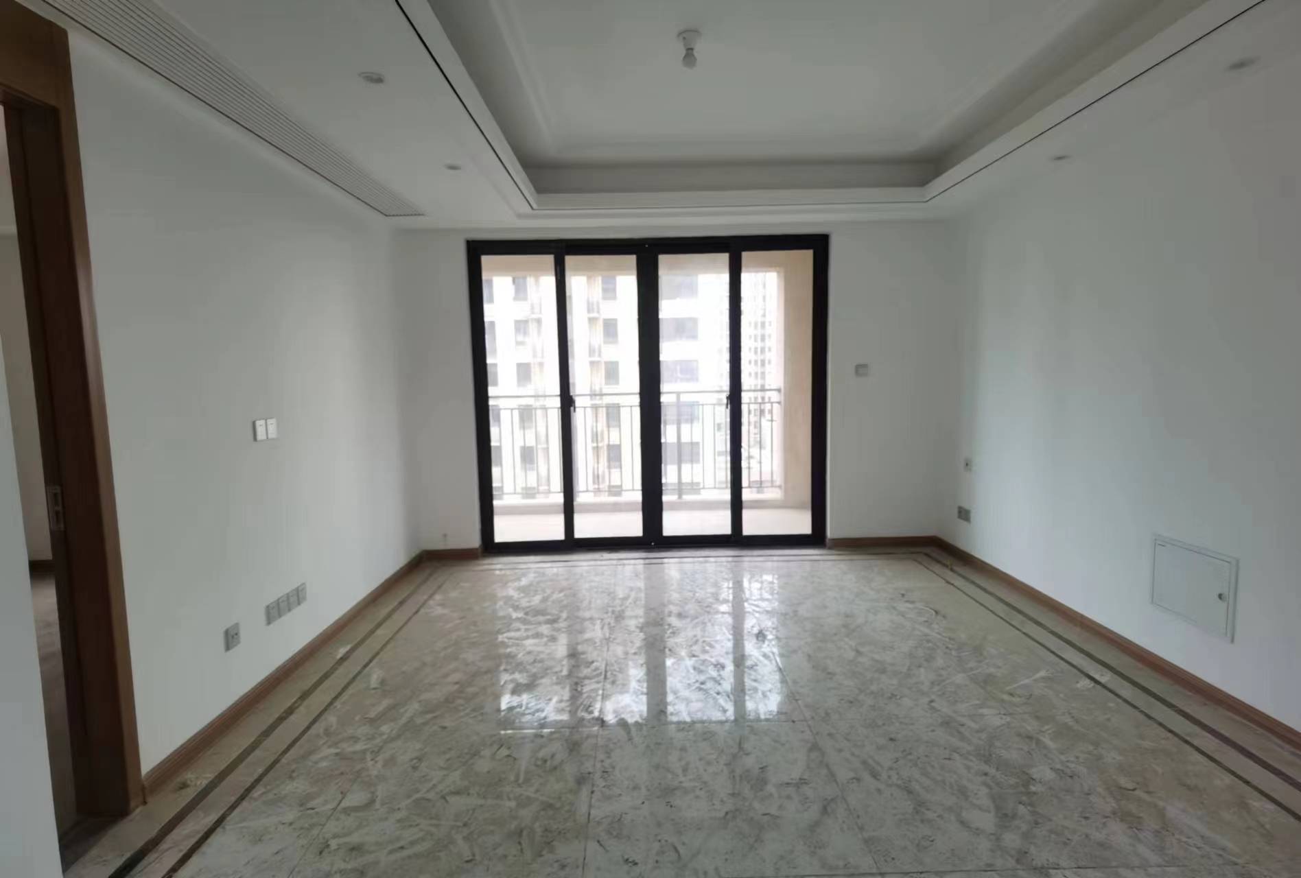 铂金时代 3室2厅2卫 138m&sup2;