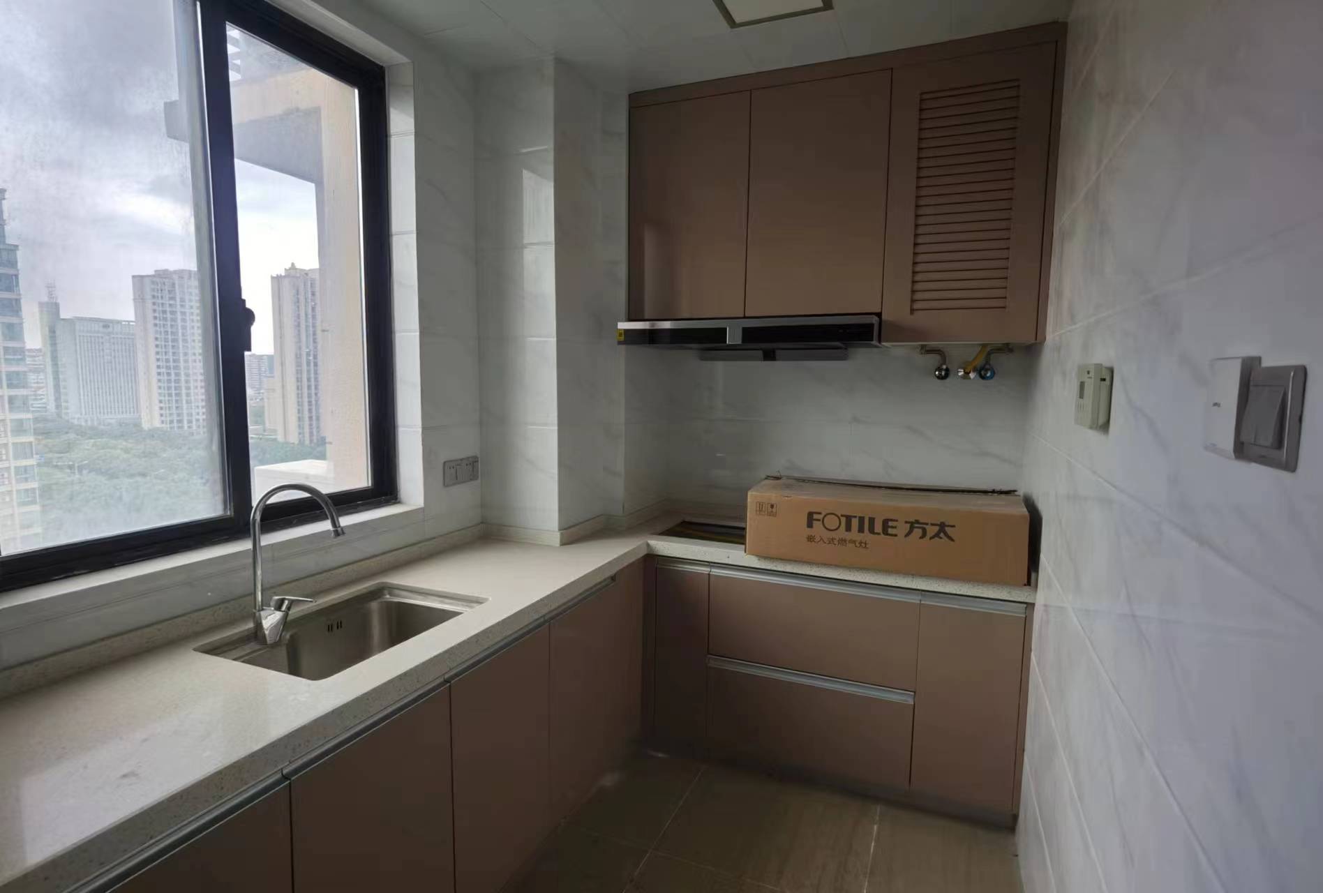 铂金时代 3室2厅2卫 138m&sup2;