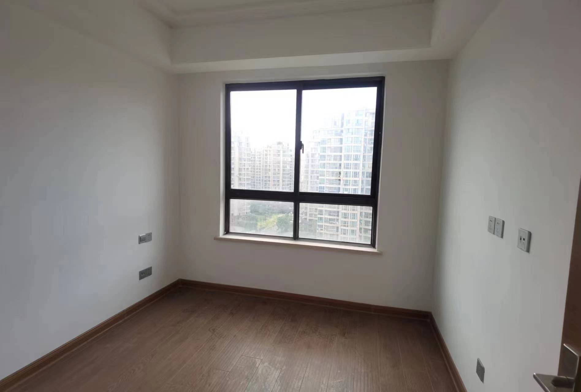 铂金时代 3室2厅2卫 138m&sup2;