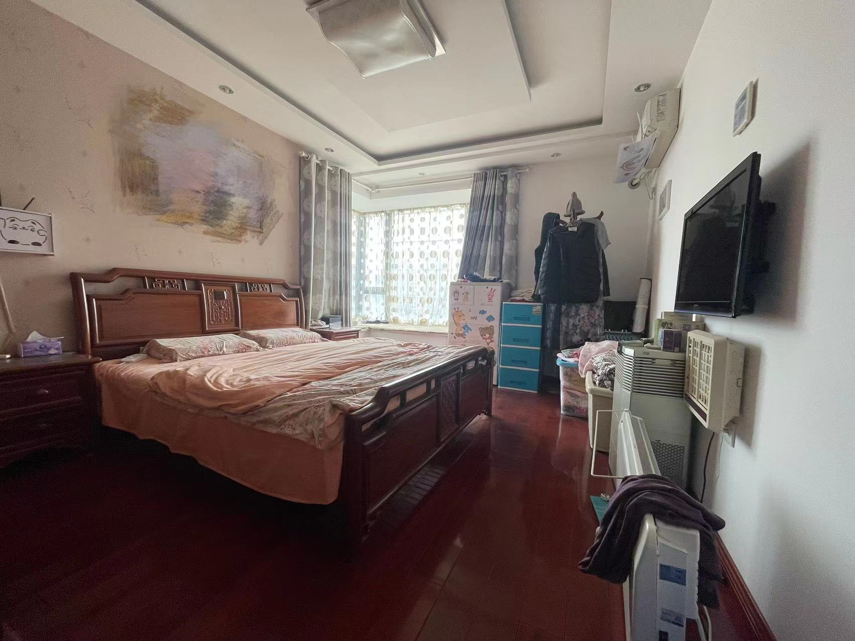 金桥世家 3室2厅2卫 140m&sup2;