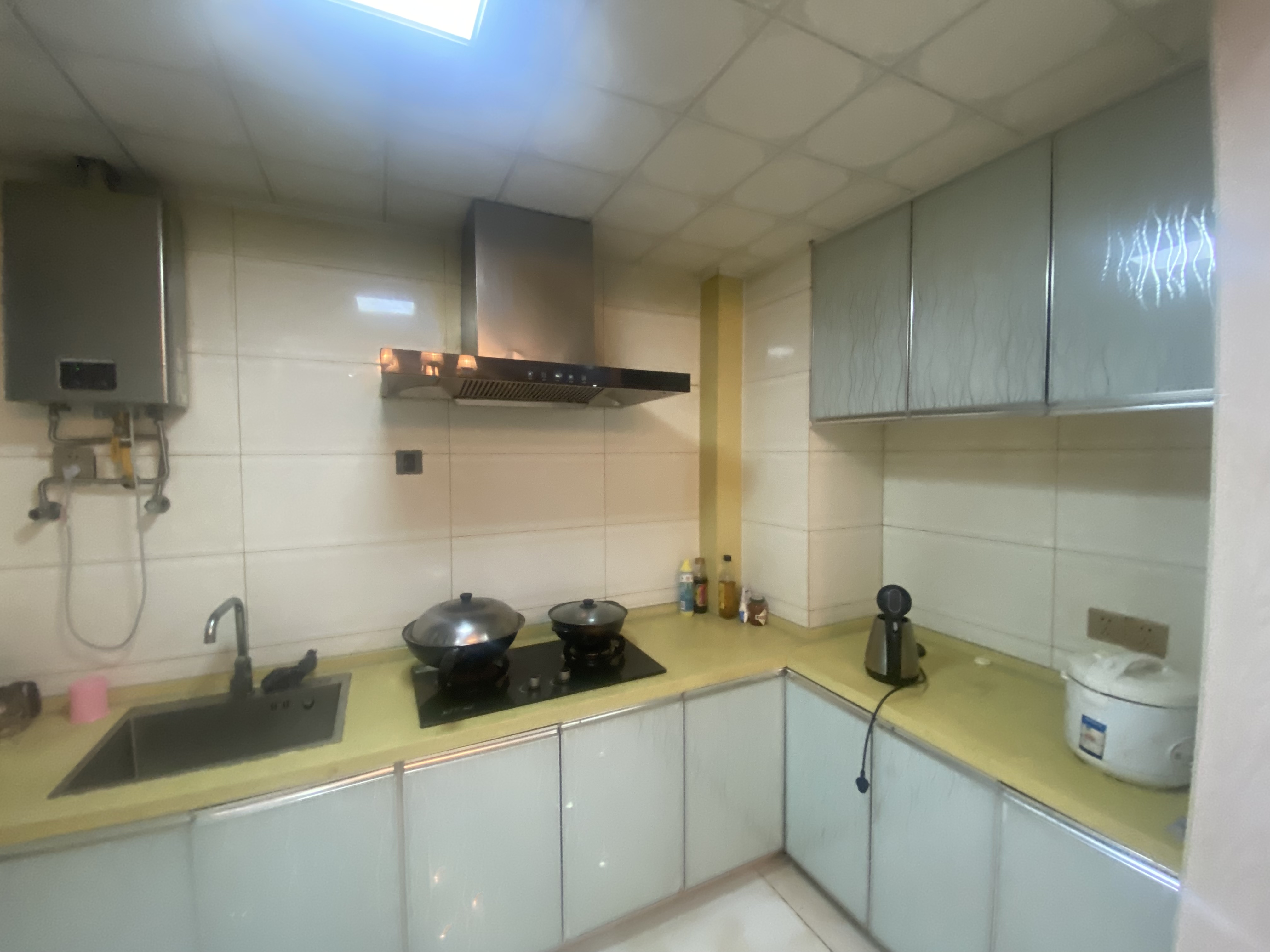 万达华府 3室2厅1卫 108m&sup2;