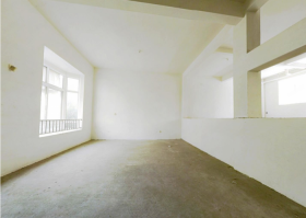 天润锦园 8室2厅1卫 388m&sup2;