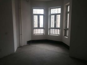 中南世纪花城三期 4室2厅3卫 275m&sup2;