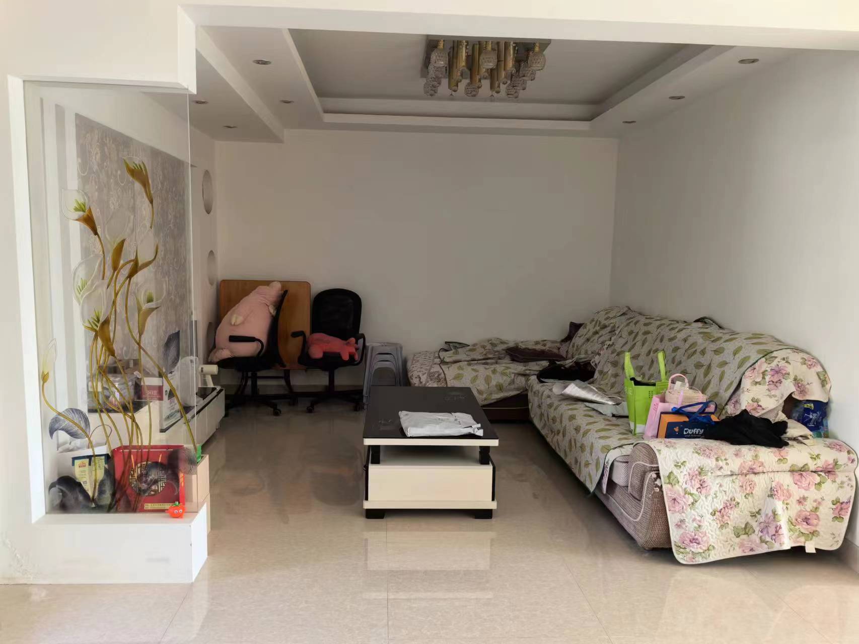 金和家园 5室4厅2卫 230.00m²