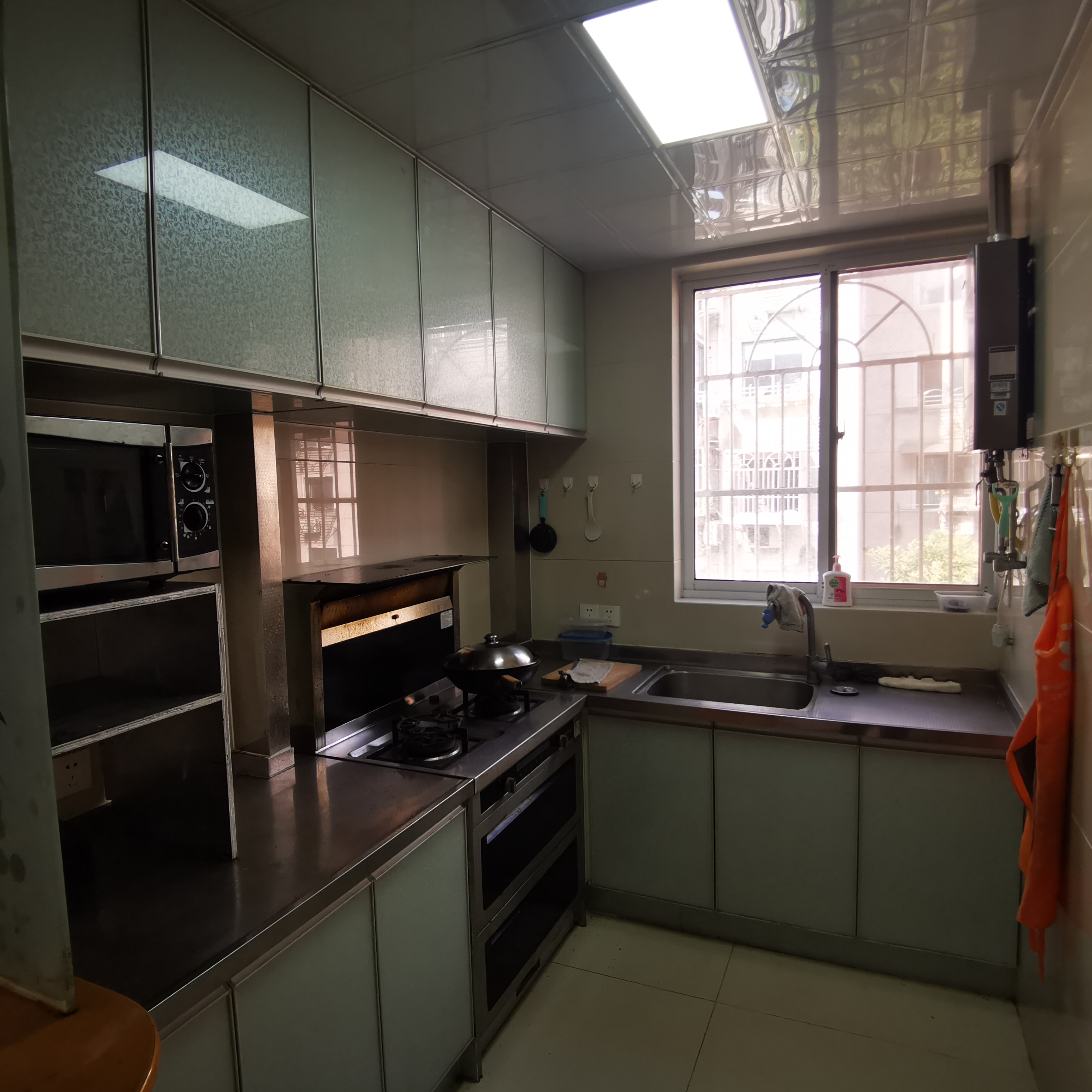 海港新村 3室2厅1卫 113.6m&sup2;