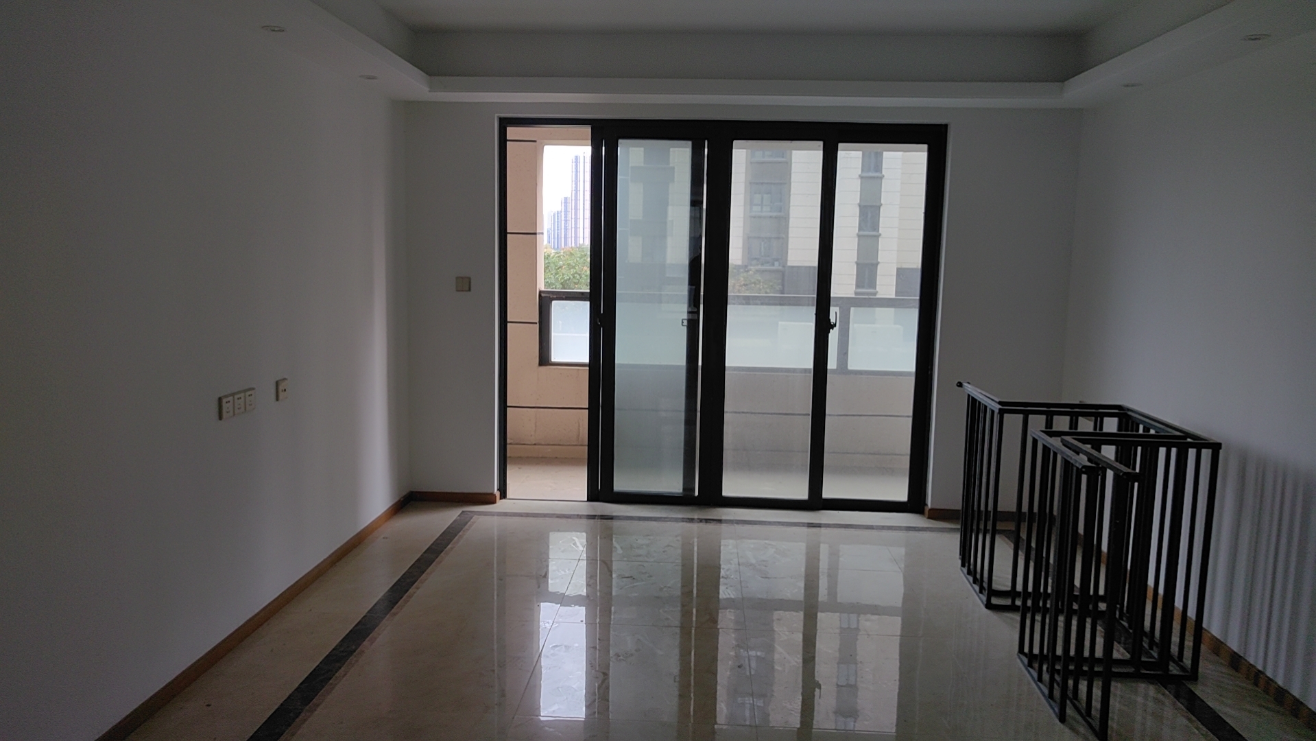 中南漫悦湾 4室2厅2卫 123m&sup2;