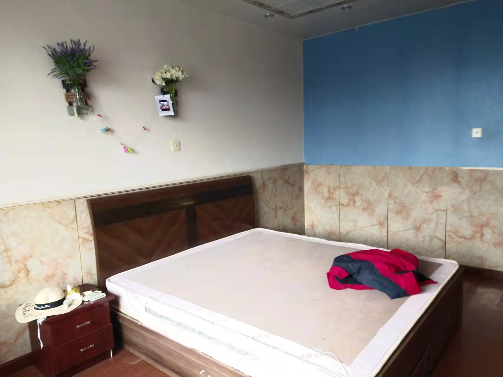 八角亭东一区 3室1厅1卫 81m&sup2;