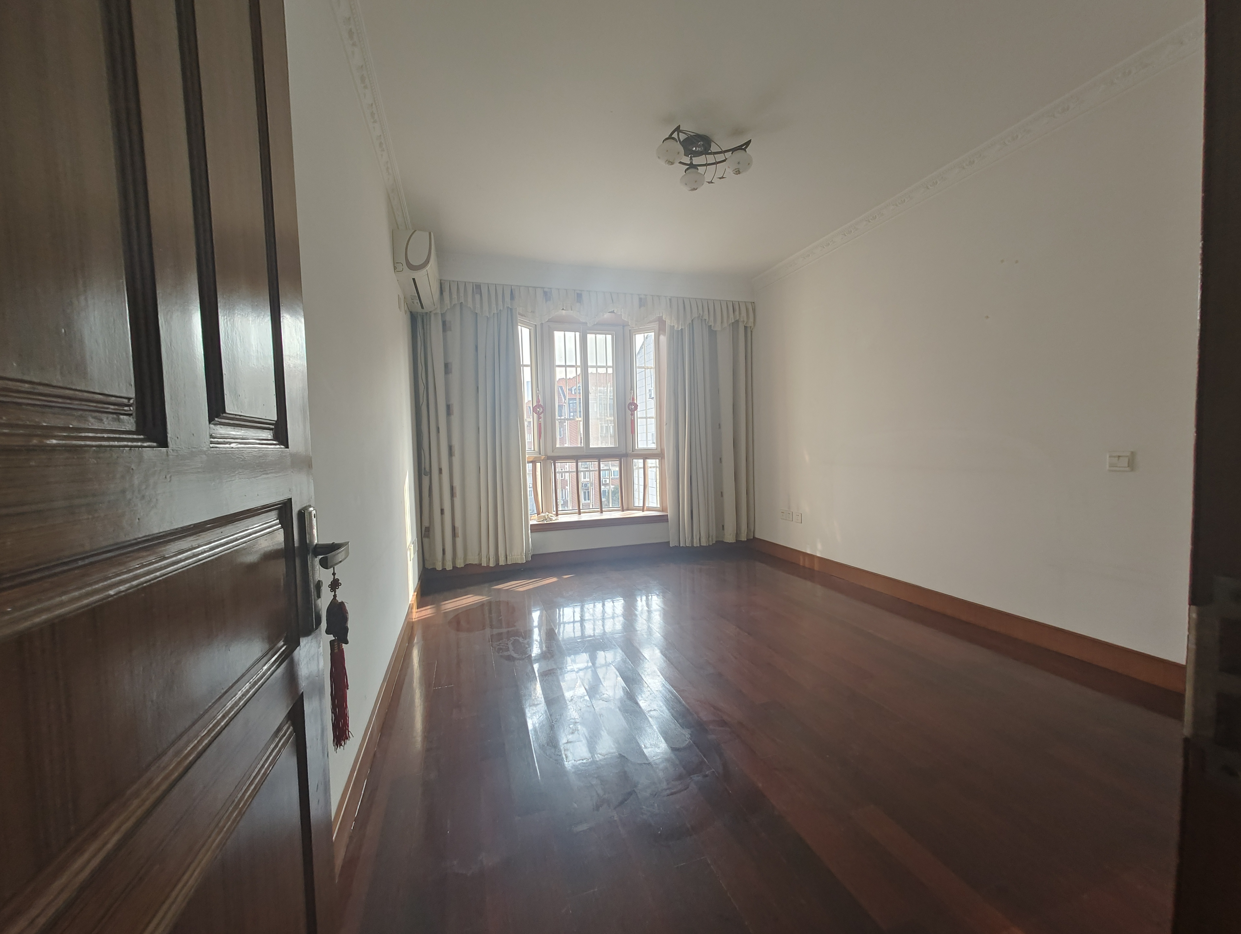 森大蒂花苑 3室2厅2卫 132m&sup2;