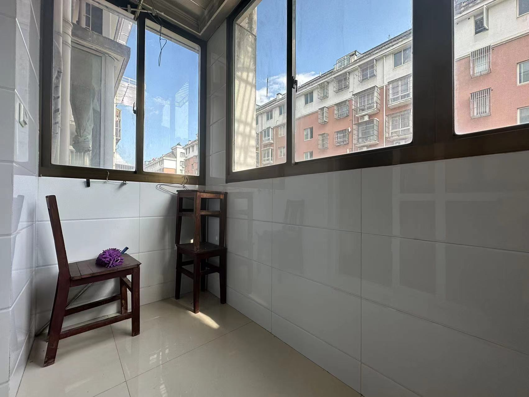 果园名居 3室2厅2卫 106.00m&sup2;
