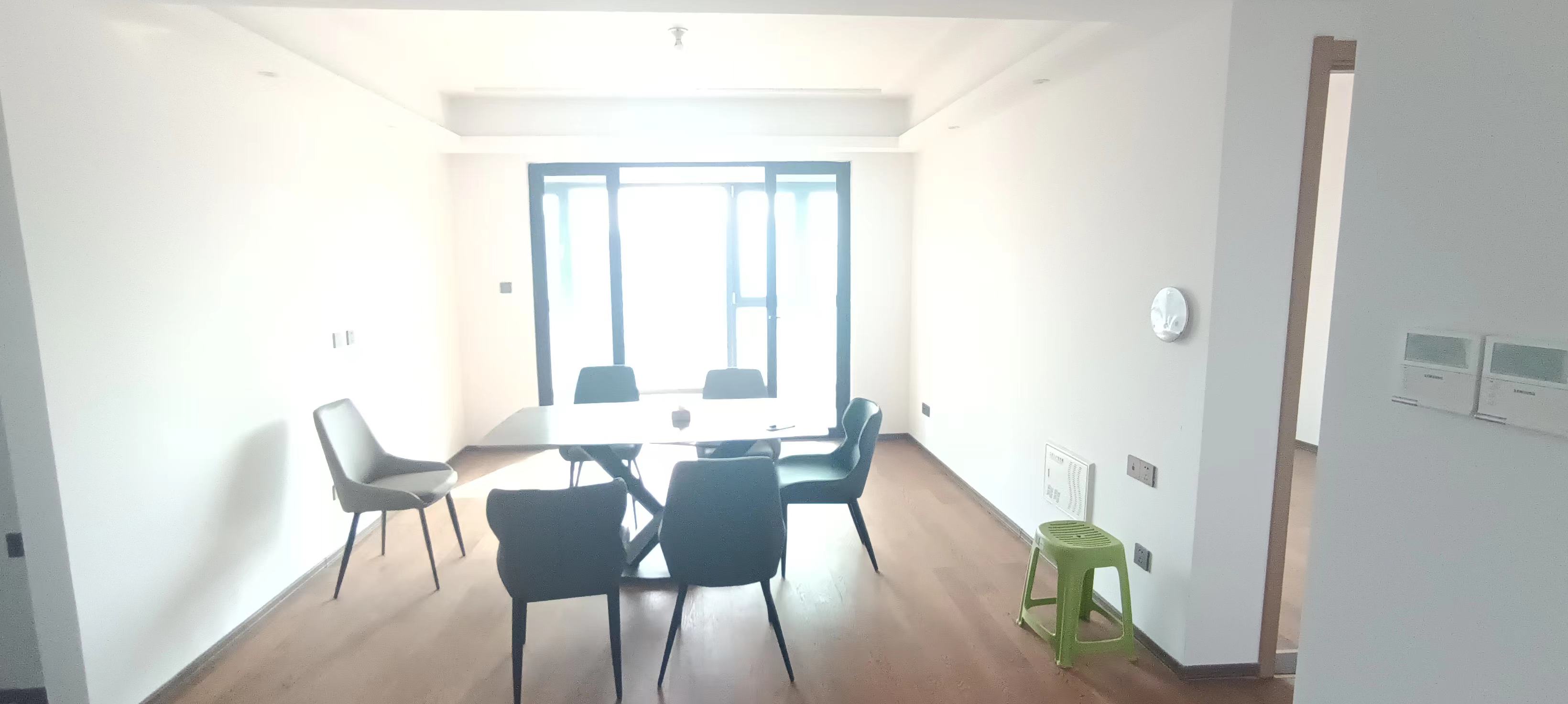 春风南岸西园 4室3厅3卫 138m&sup2;