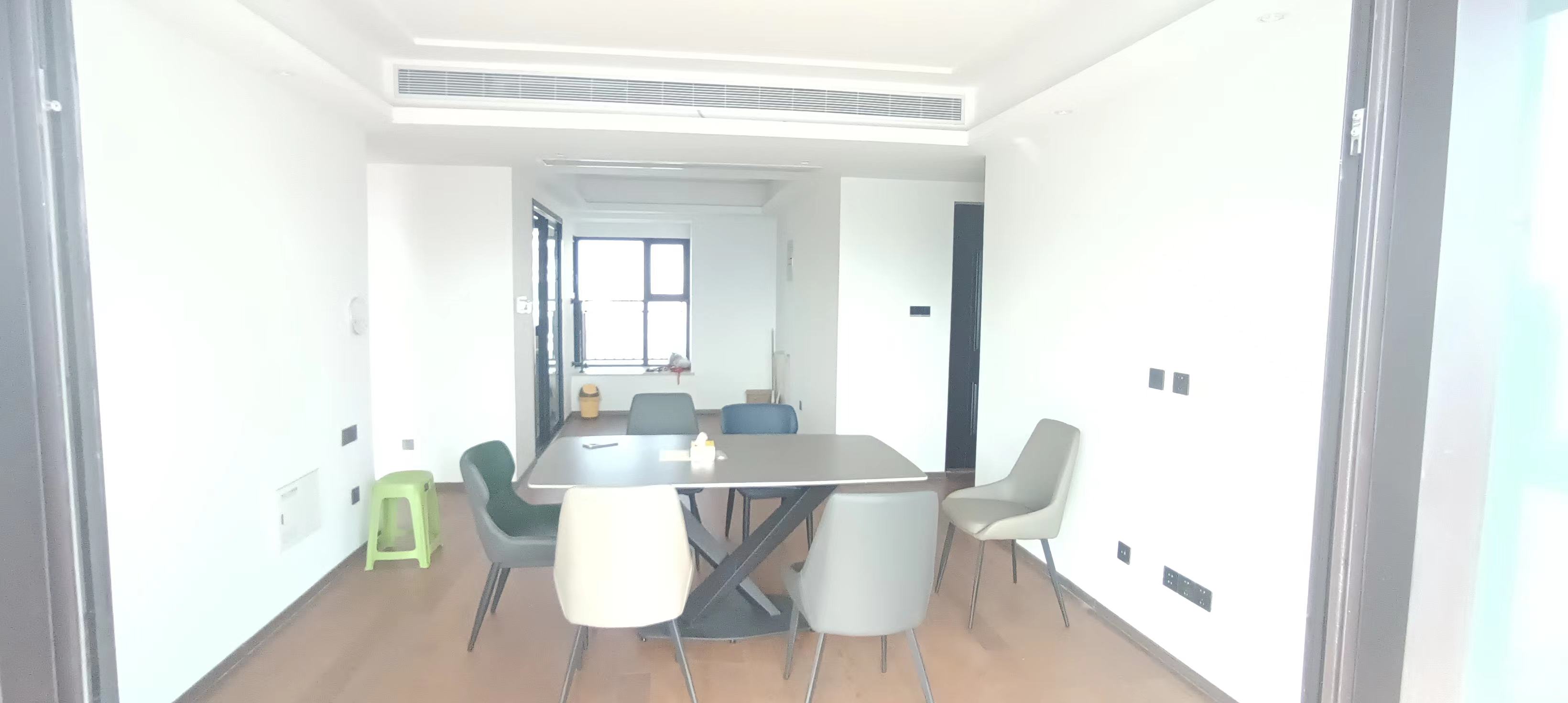 春风南岸西园 4室3厅3卫 138m&sup2;