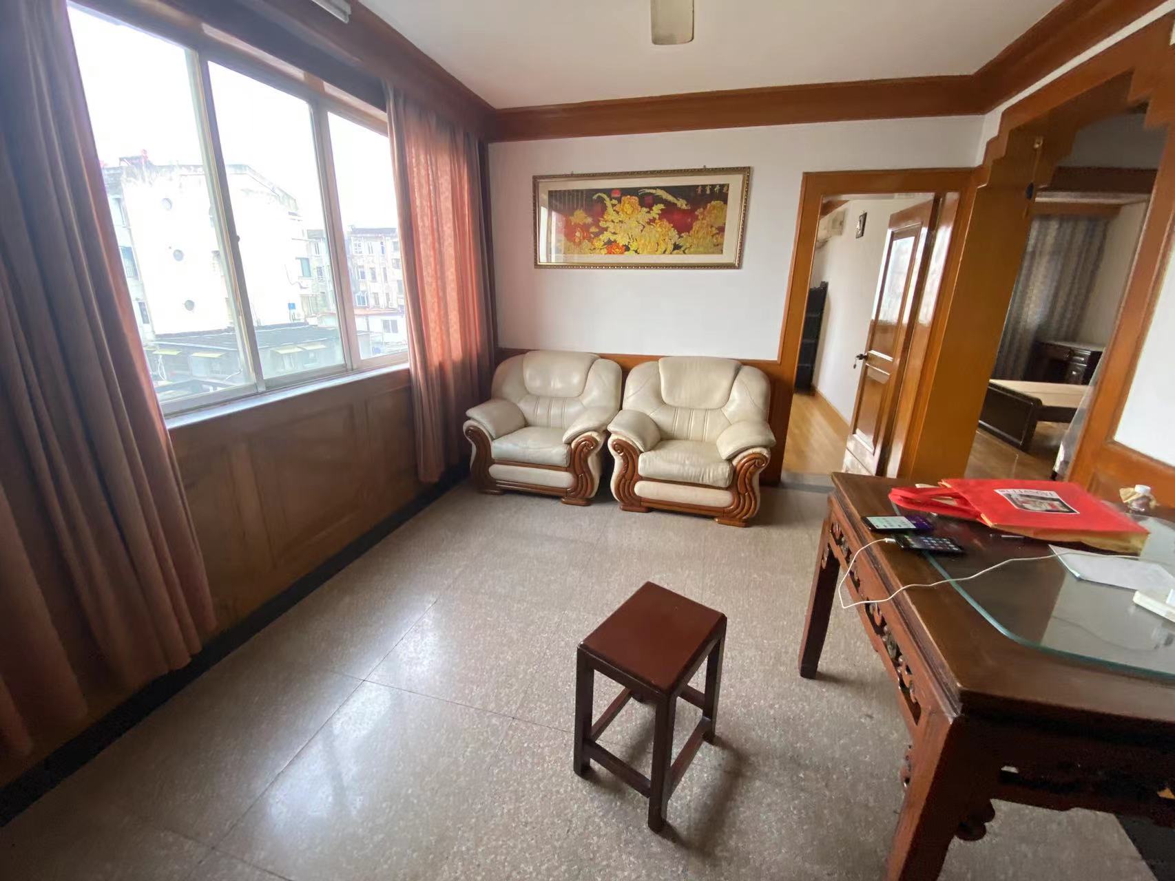华威园 3室1厅1卫 97.33m&sup2;