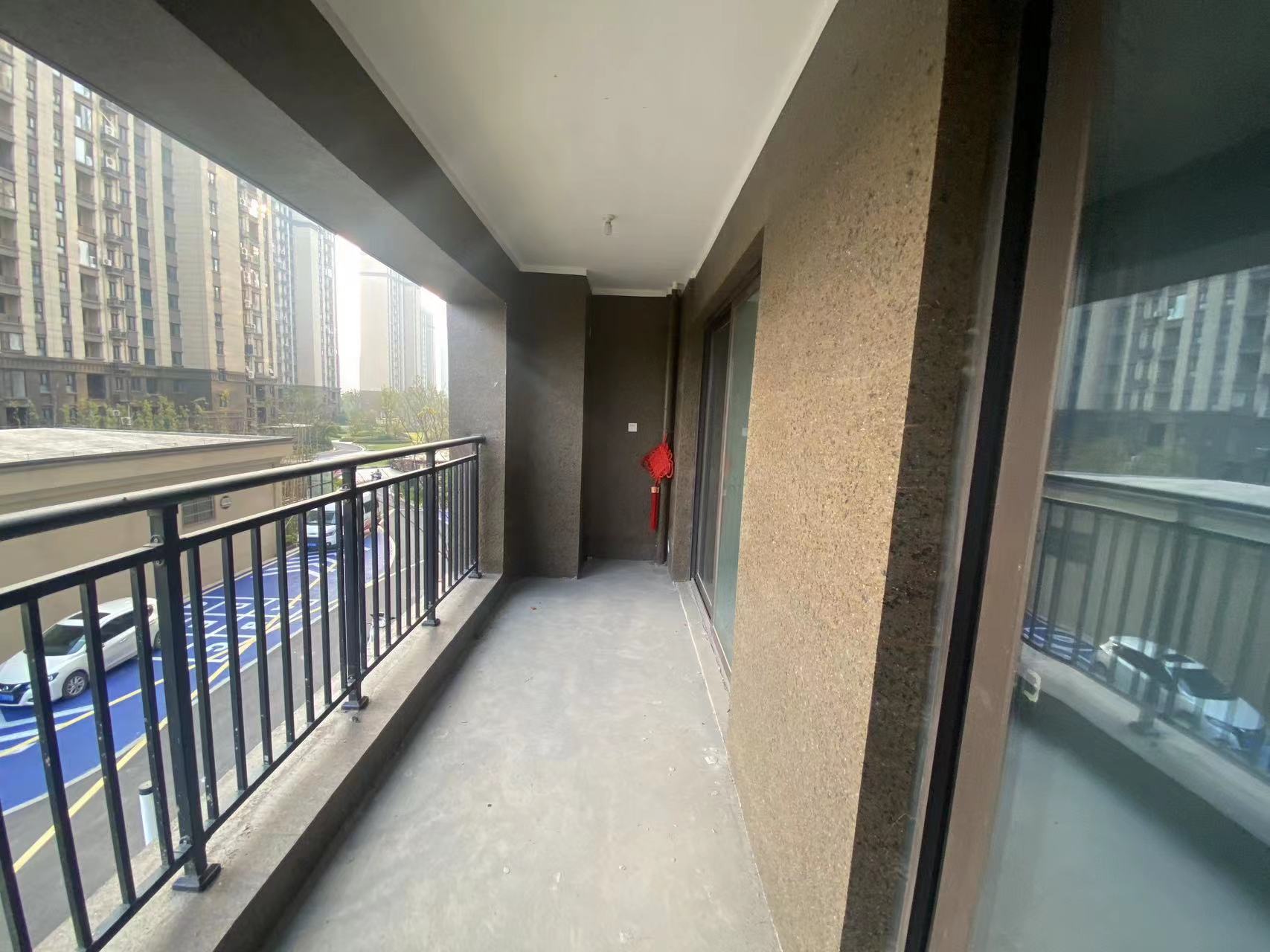 观澜台 3室2厅2卫 120.00m&sup2;