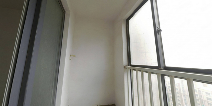弘阳上城 3室2厅2卫 136m&sup2;