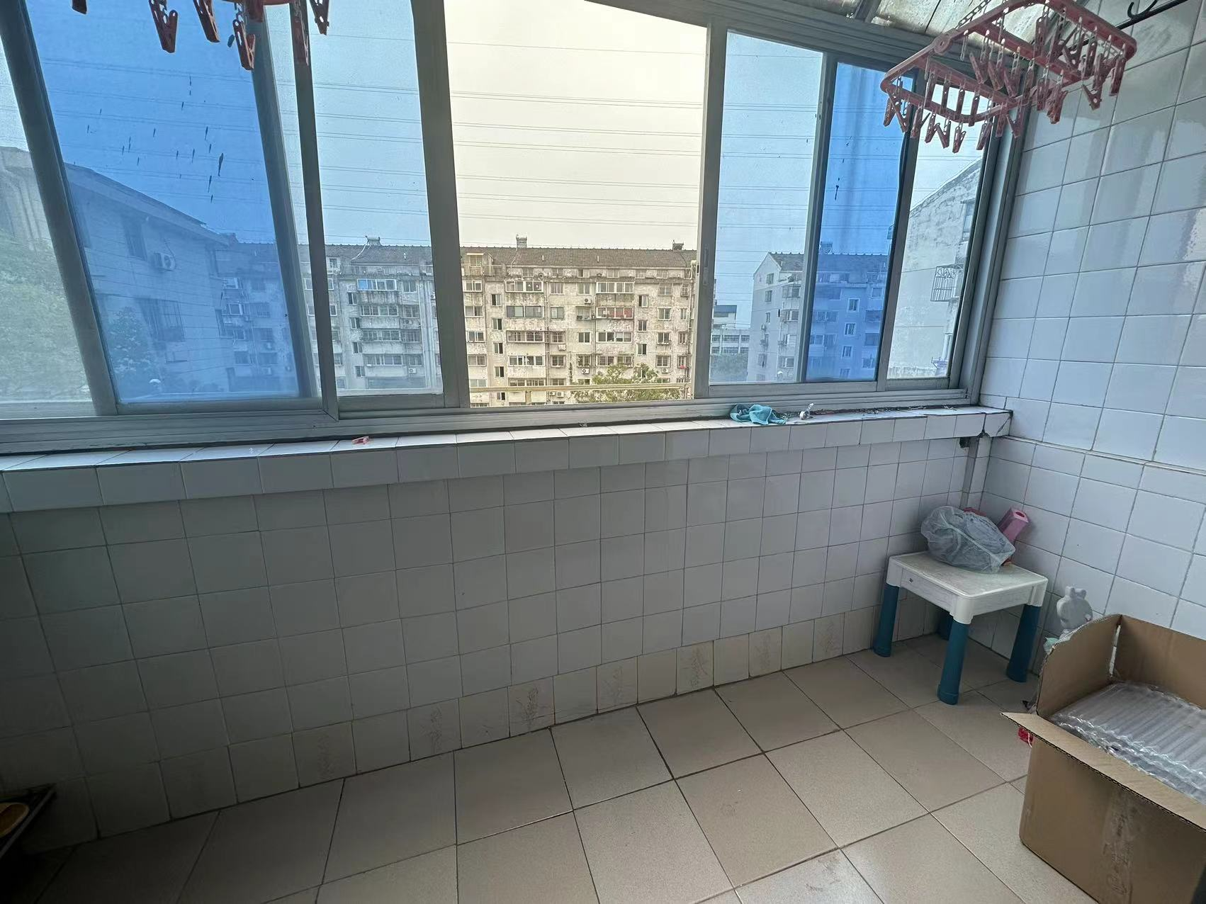 虹桥南村 2室1厅1卫 64m&sup2;