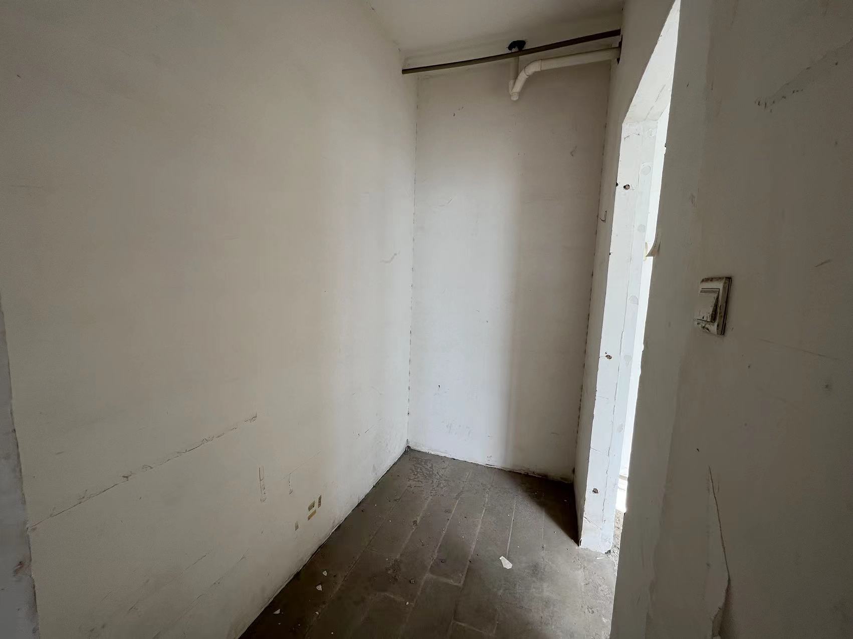 中南世纪花城一期 3室2厅2卫 155m&sup2;