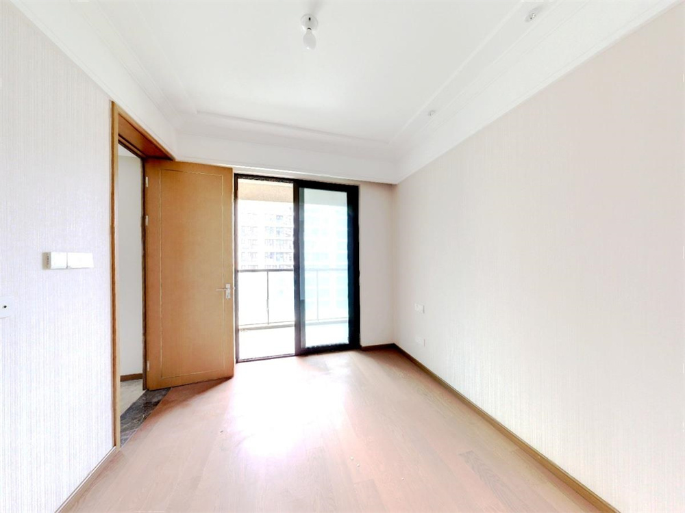绿城沁园 3室2厅2卫 132.56m&sup2;