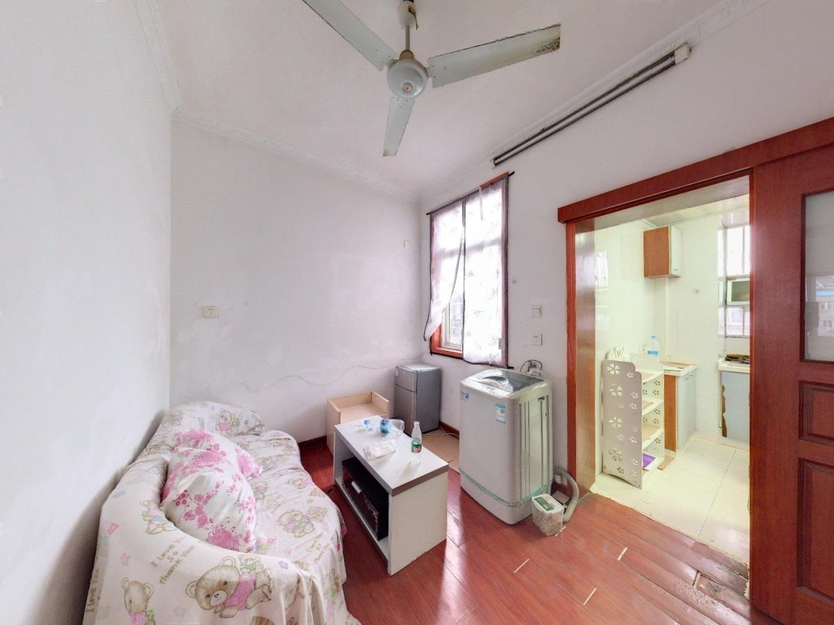 青年路新村 1室1厅1卫 41m²