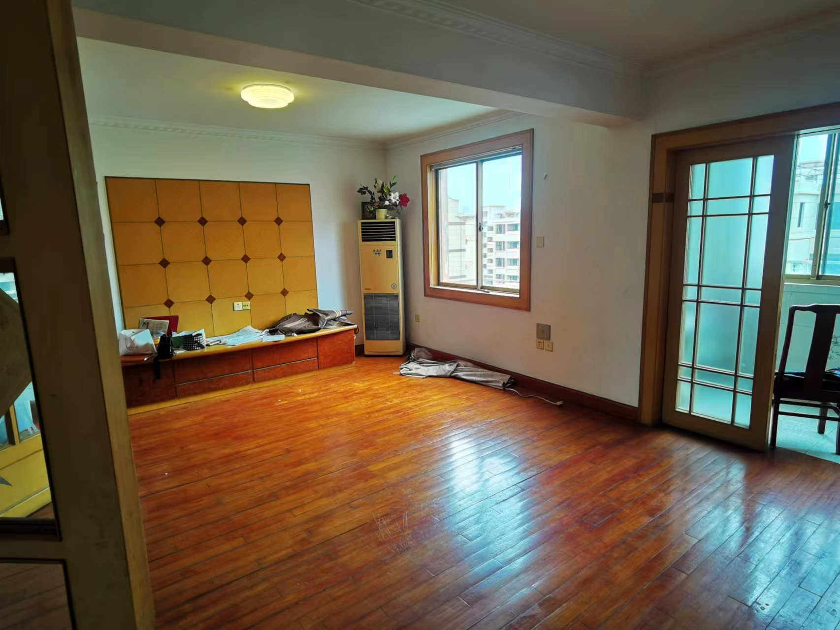 百花军宅苑 4室2厅1卫 75m²