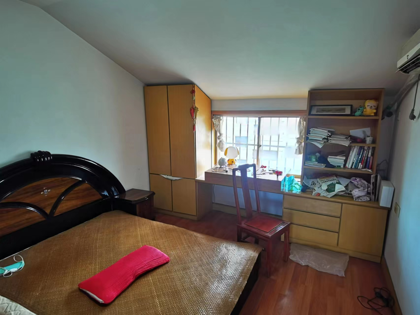 百花军宅苑 4室2厅1卫 75m&sup2;