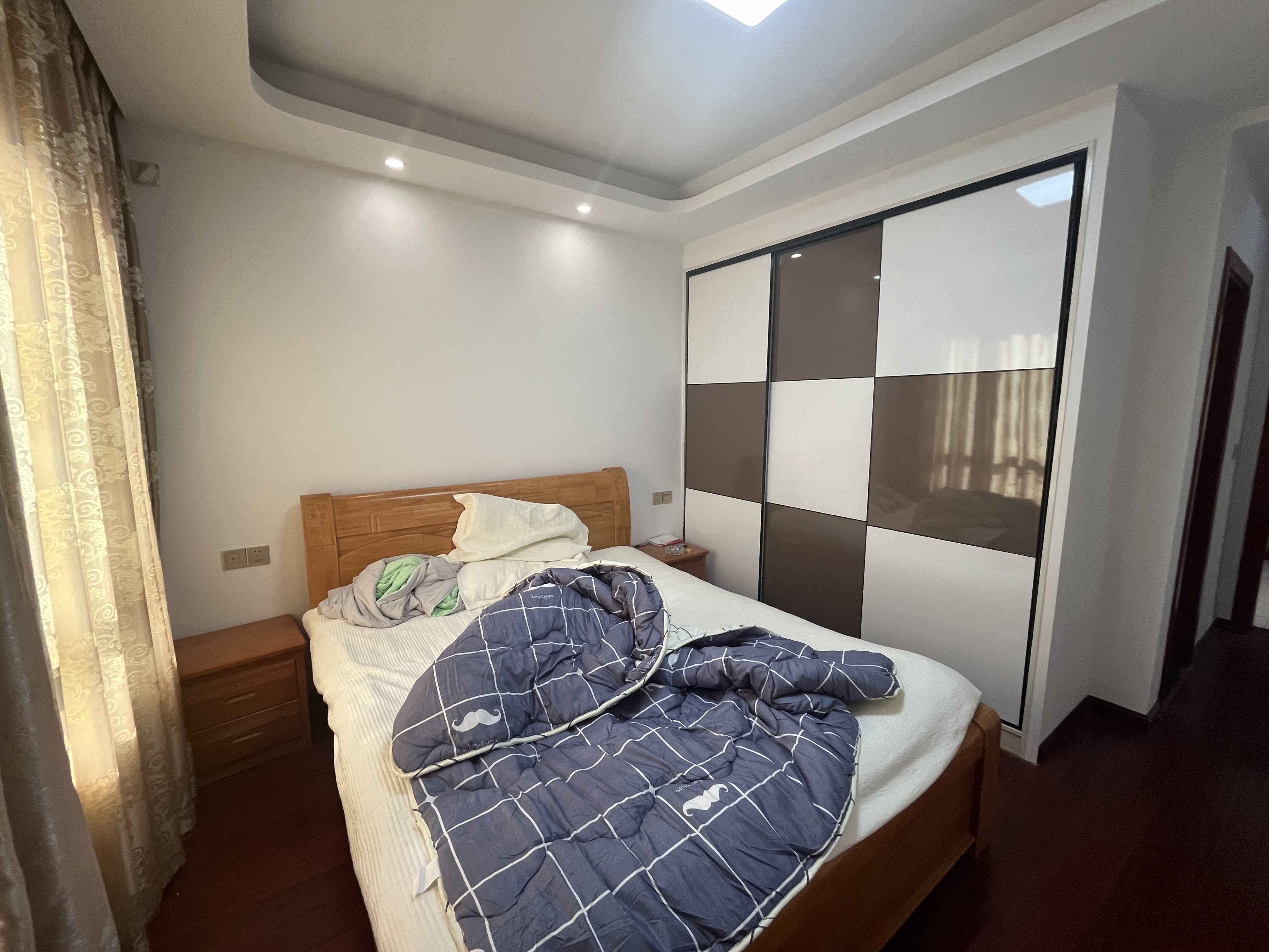 中海碧林湾 3室2厅2卫 125m&sup2;