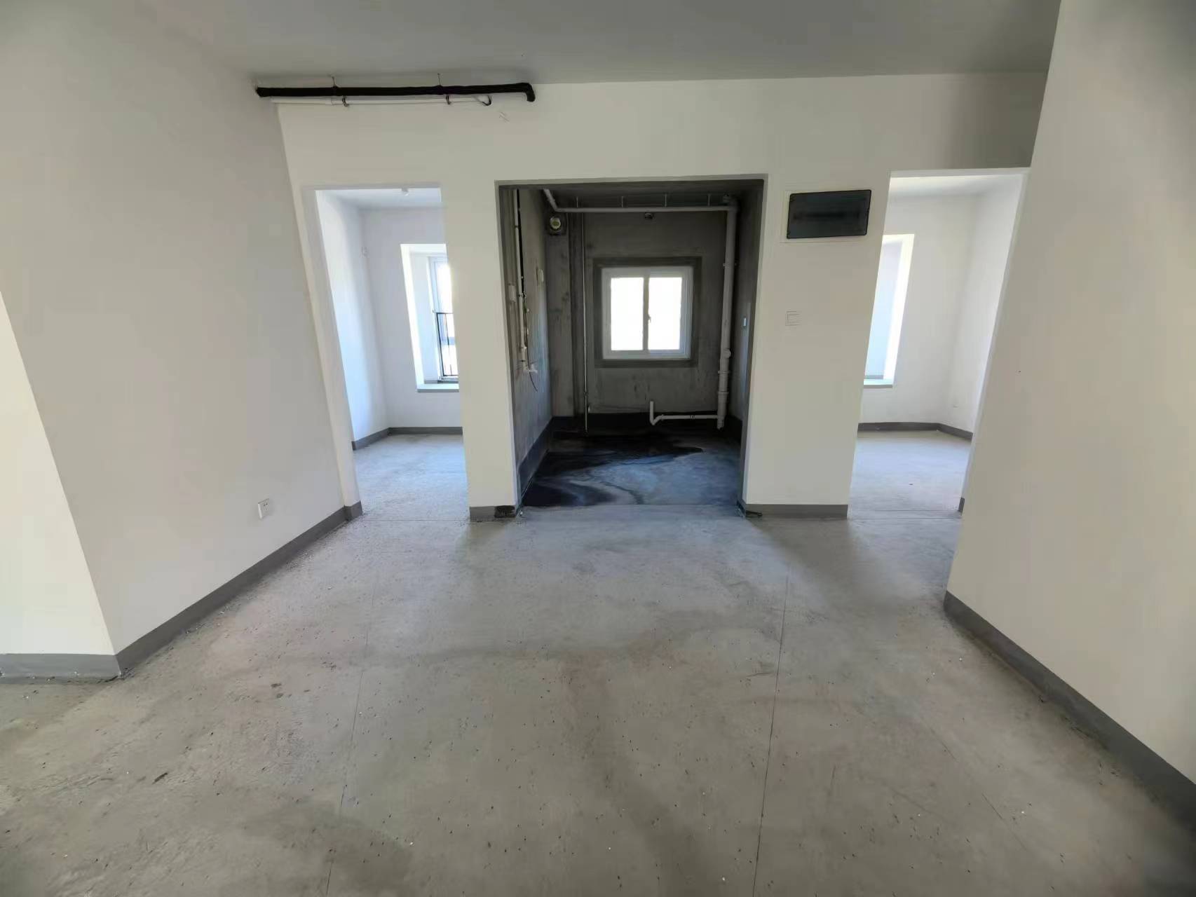 金地繁茂里 4室2厅2卫 123m²