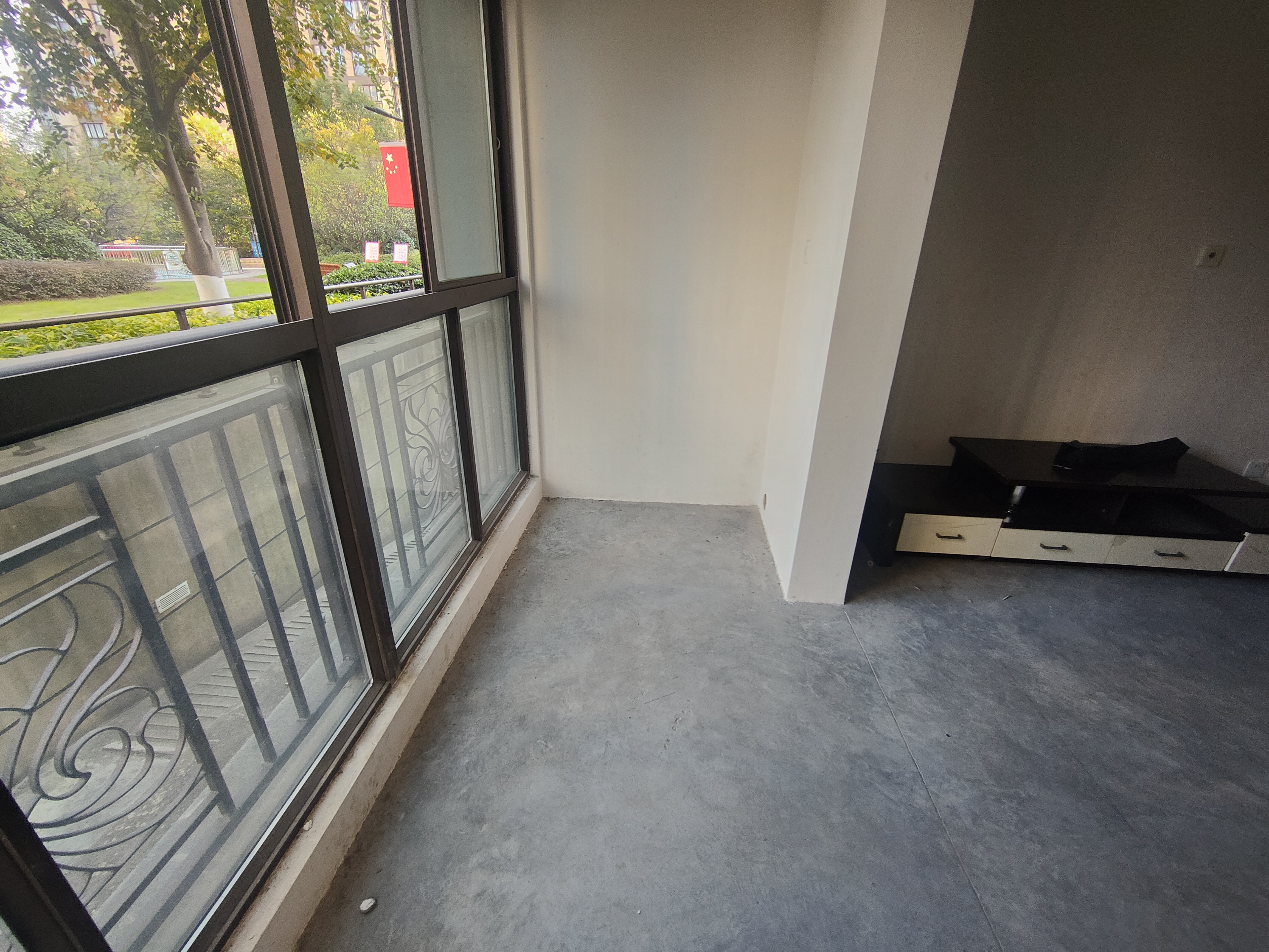 御景澜庭 3室2厅1卫 108m&sup2;