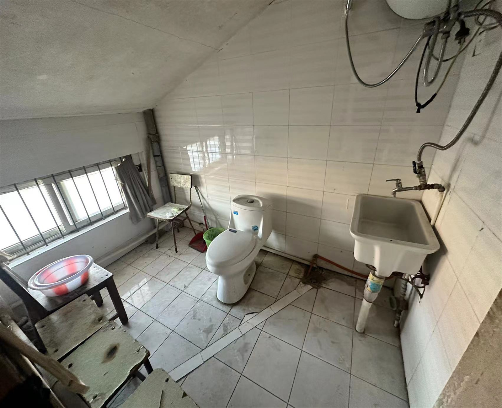 学田南苑 3室1厅1卫 100m&sup2;