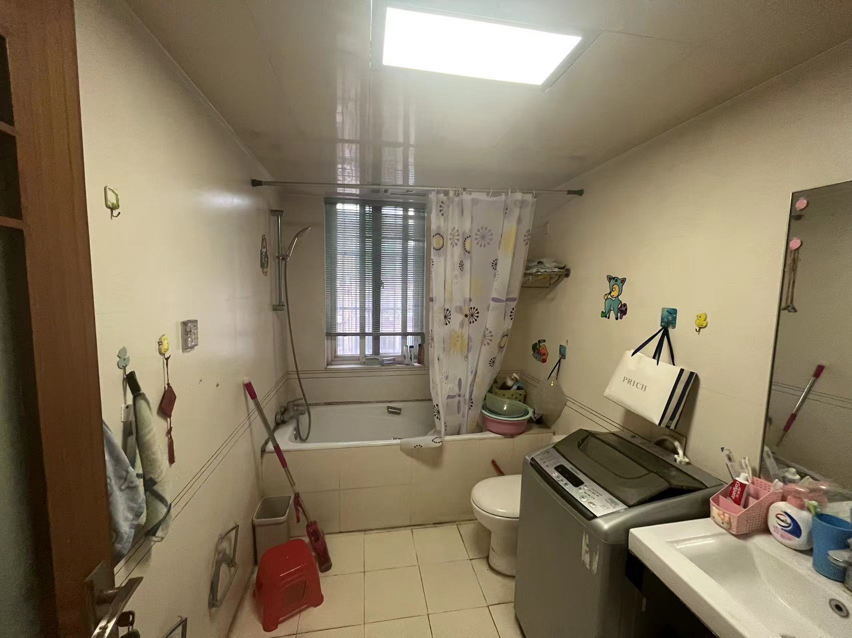 瑞丰花园南区 4室2厅2卫 119.31m&sup2;