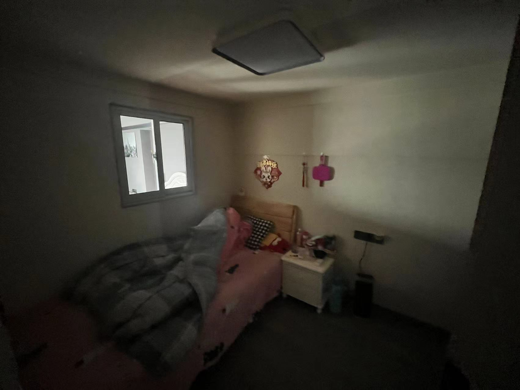 紫阳开心公寓 1室1厅1卫 80m&sup2;