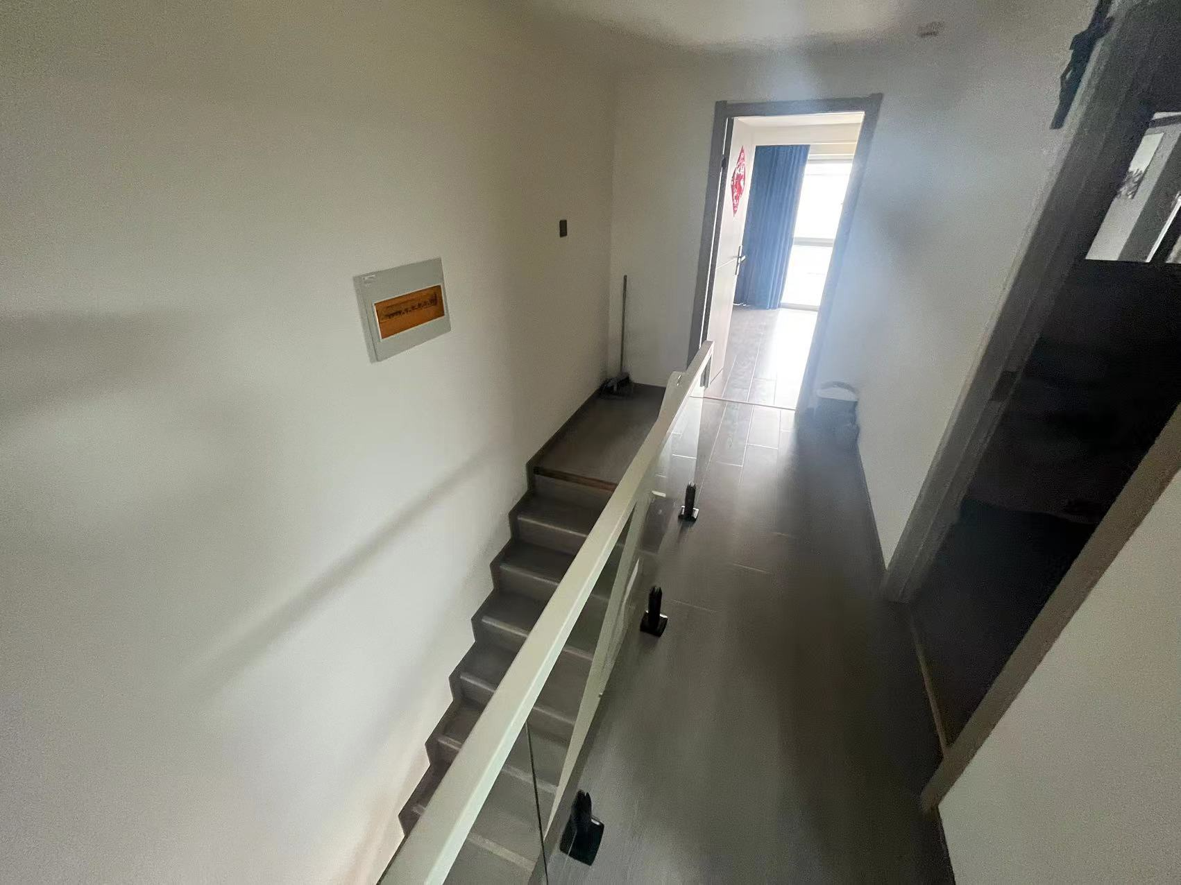 紫阳开心公寓 1室1厅1卫 80m&sup2;