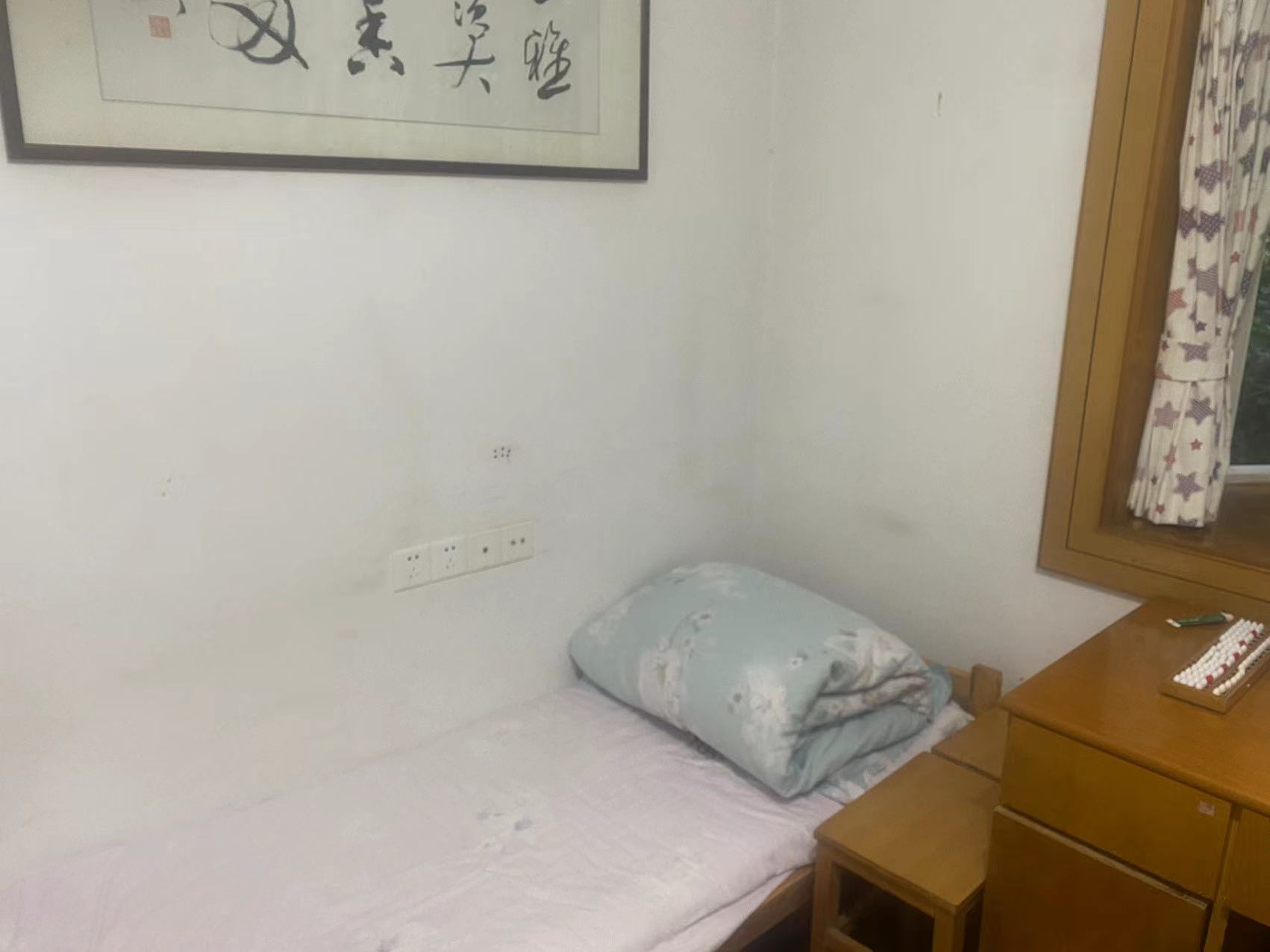 朝晖花园 3室2厅1卫 107.92m&sup2;