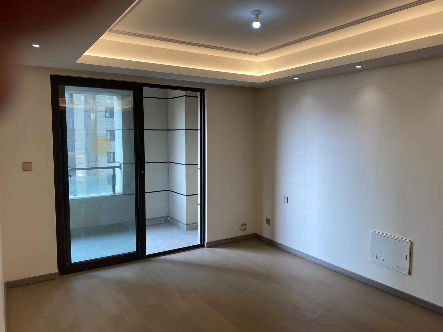 中创大都会 3室2厅1卫 90m²