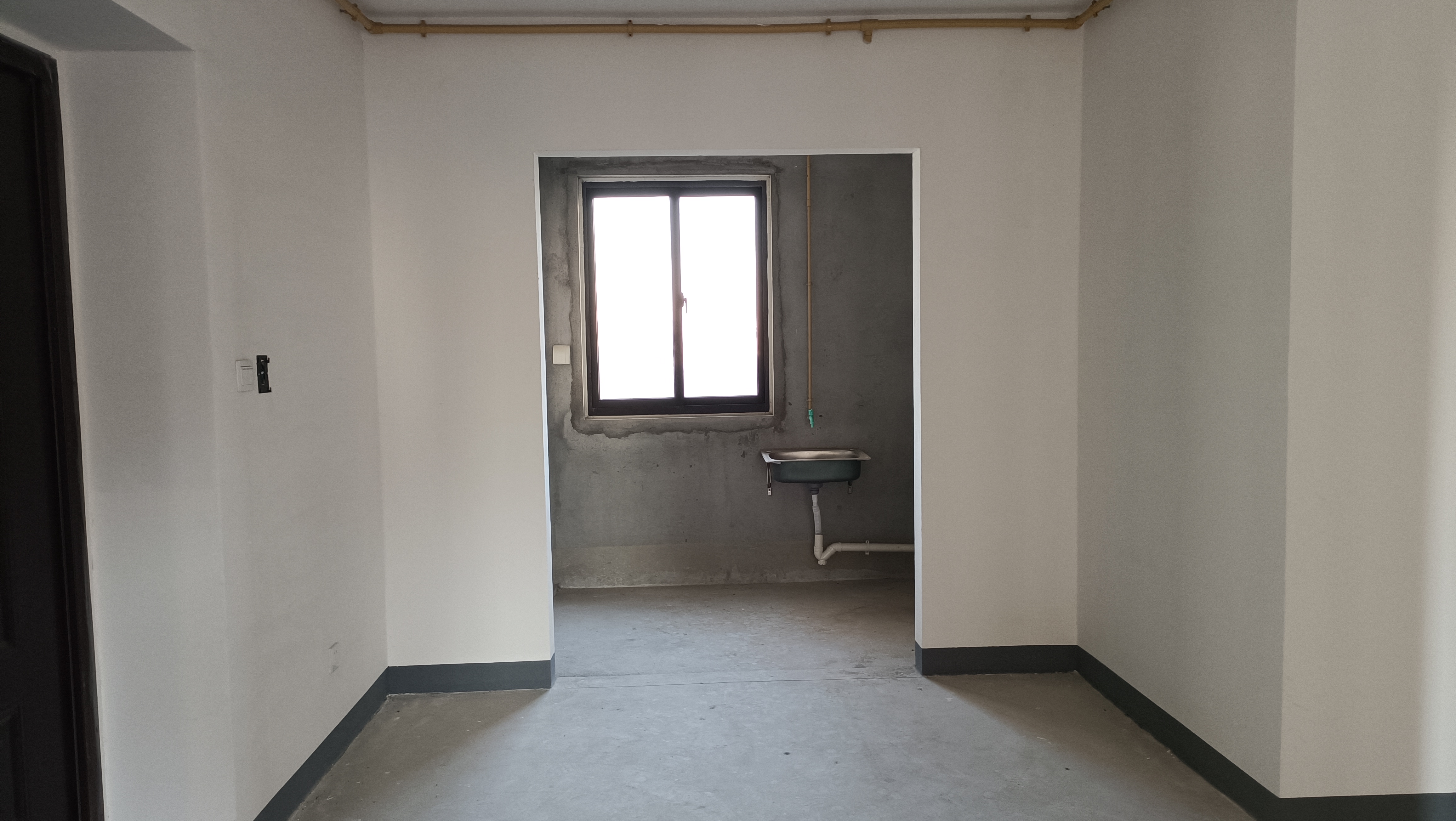 绿地新里城 3室2厅2卫 107.53m²