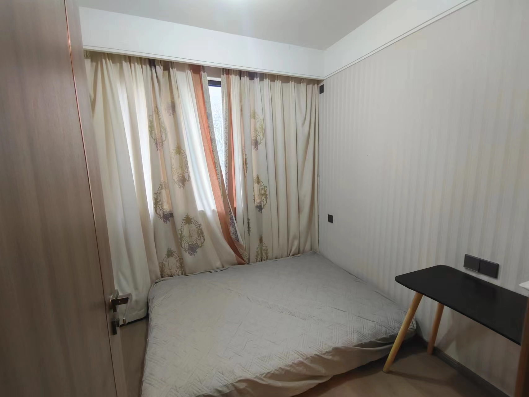 龙湖天宸源著 2室2厅1卫 69m&sup2;