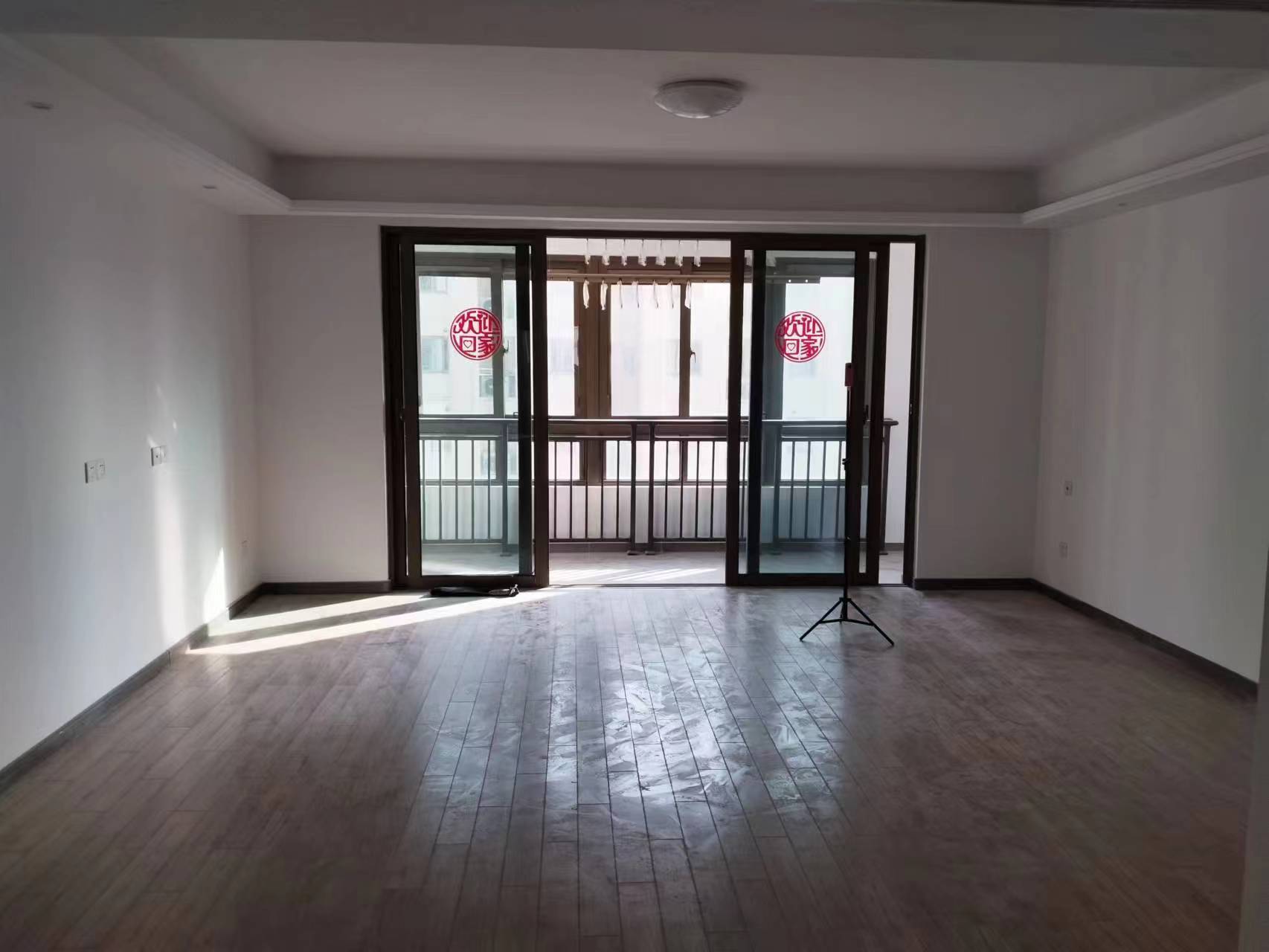 雅居乐鑫基中央公馆西区 3室2厅2卫 134m&sup2;
