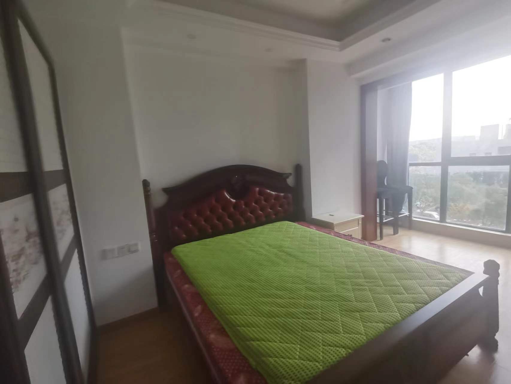碧桂园云峯中心 1室1厅1卫 130m&sup2;