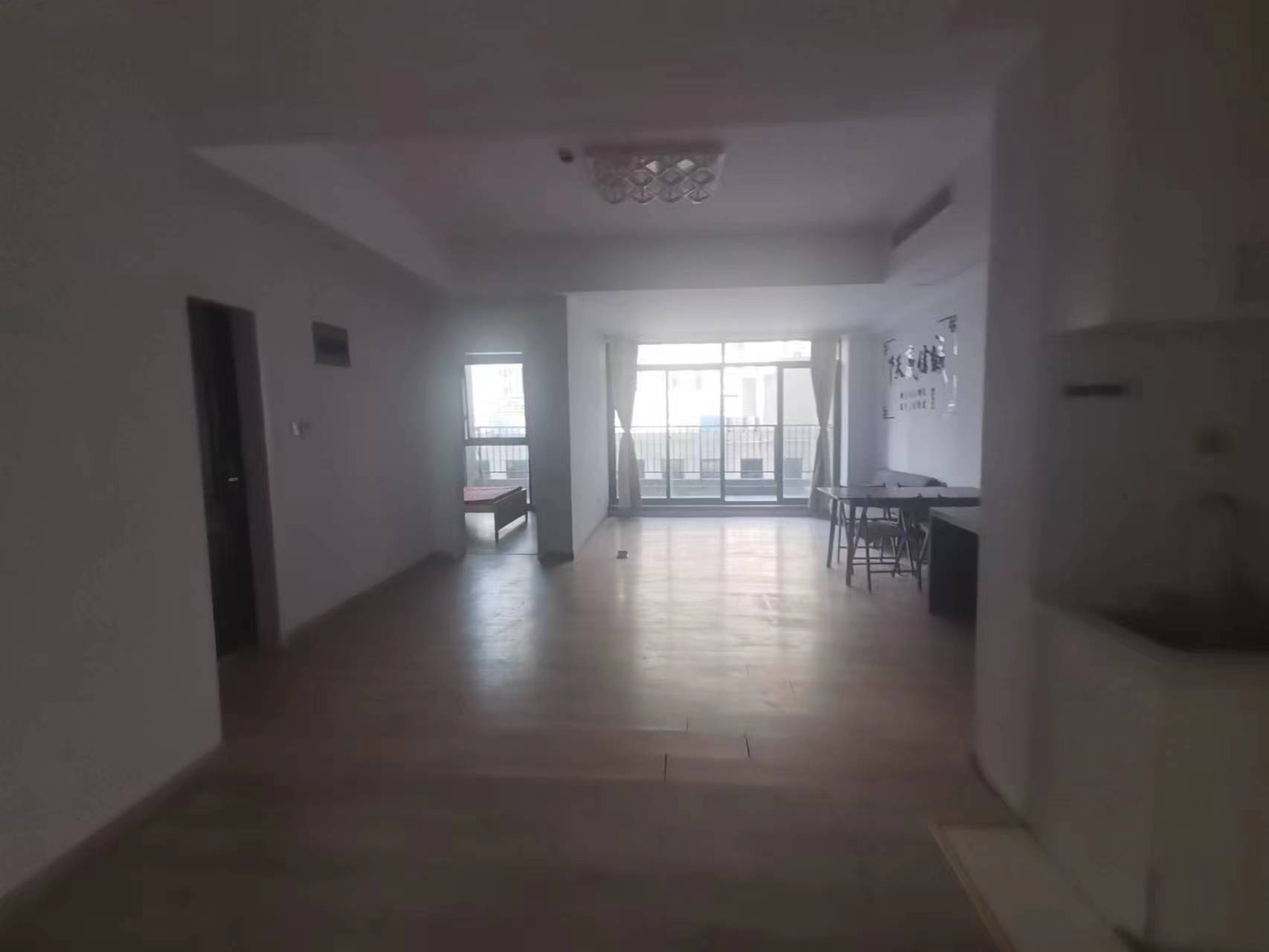 碧桂园云峯中心 1室1厅1卫 130m&sup2;